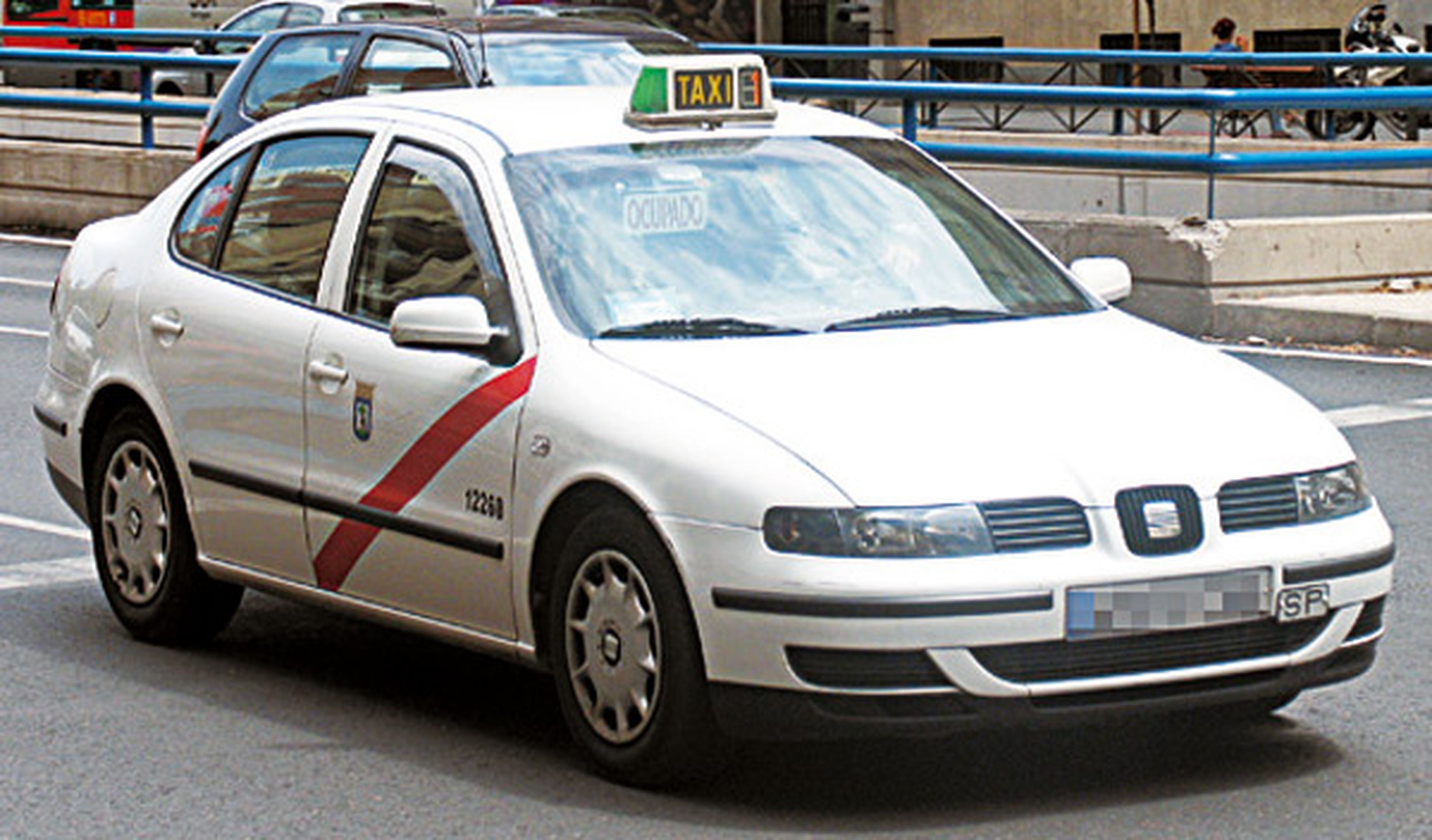 Los taxis madrileños circularán 16 horas diarias