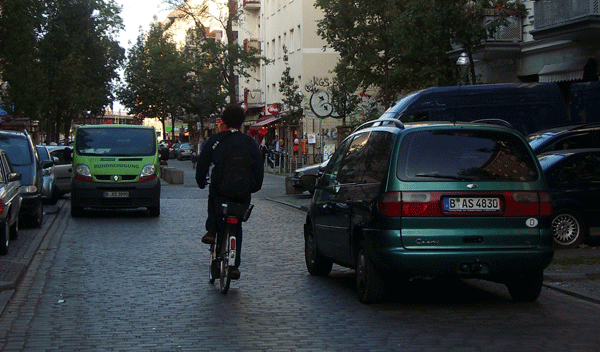 bici en calle berlinesa