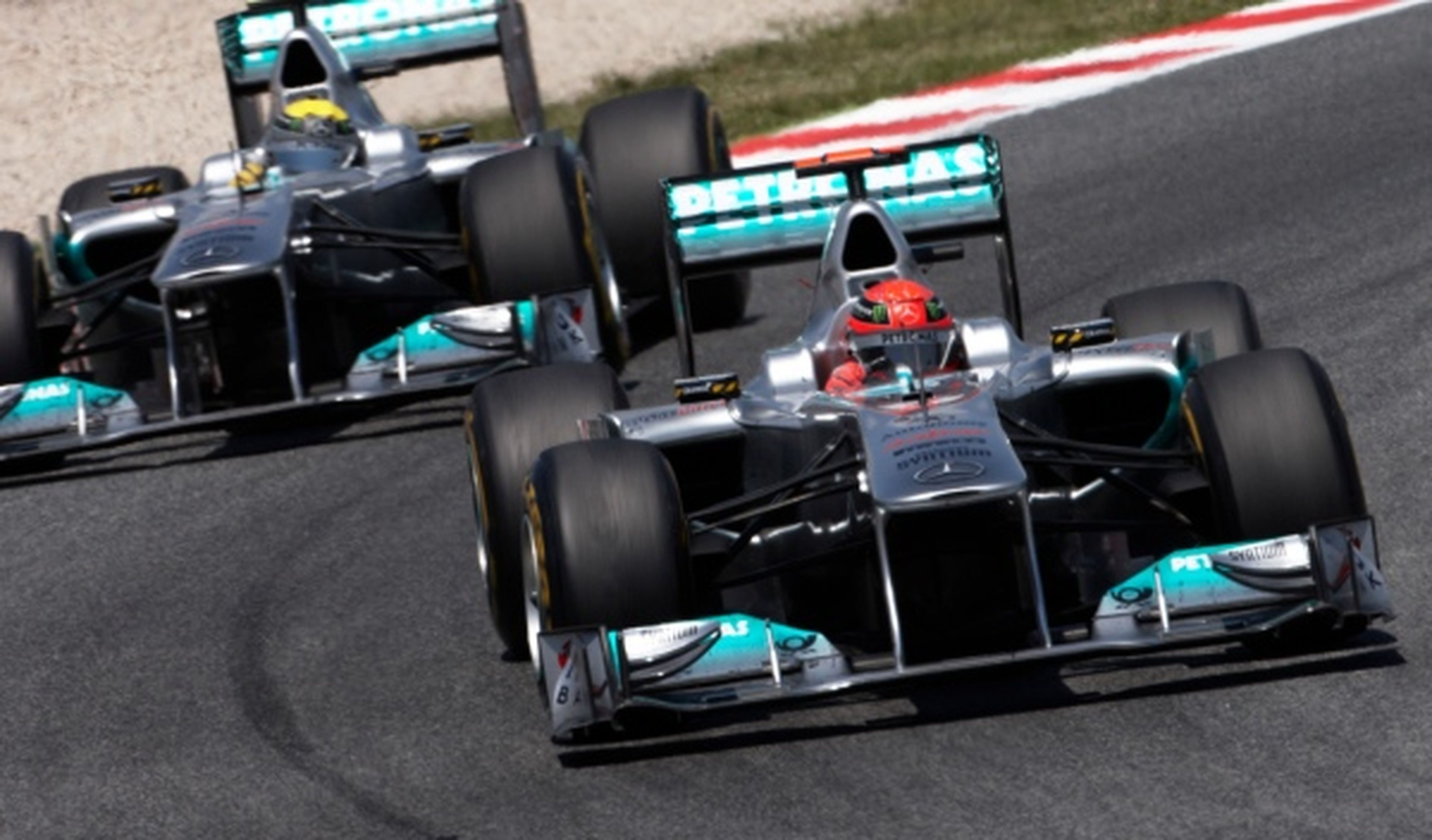 Schumacher, rey de los adelantamientos en la Fórmula 1 2011
