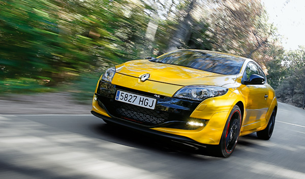 Renault: Prueba del Renault Megane E-Tech: un aluvión de sensaciones nuevas