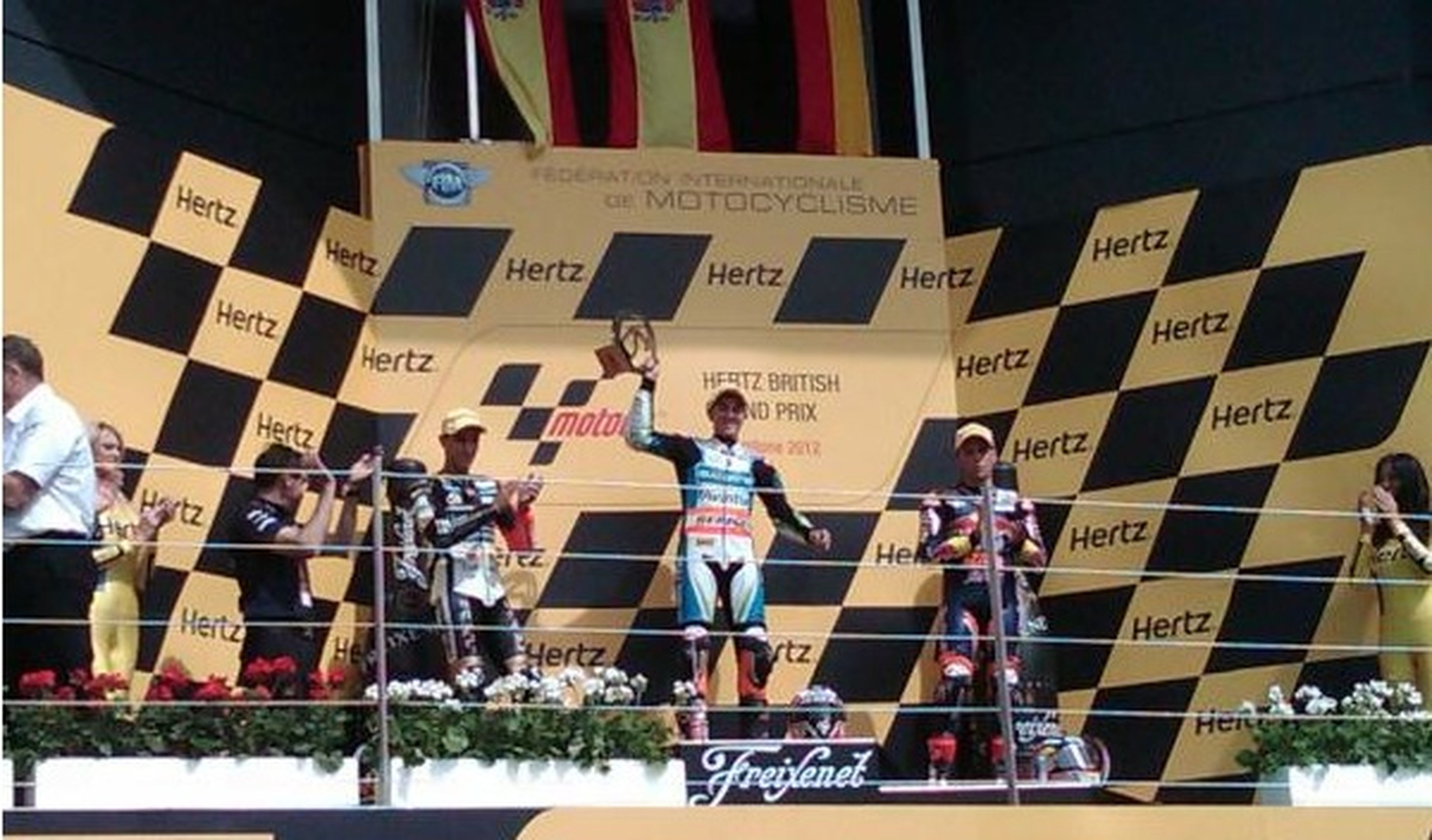 GP Gran Bretaña 2012: Viñales completa el triplete en Moto3