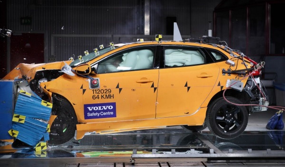 Volvo-V40-máxima-calificación-crashtest