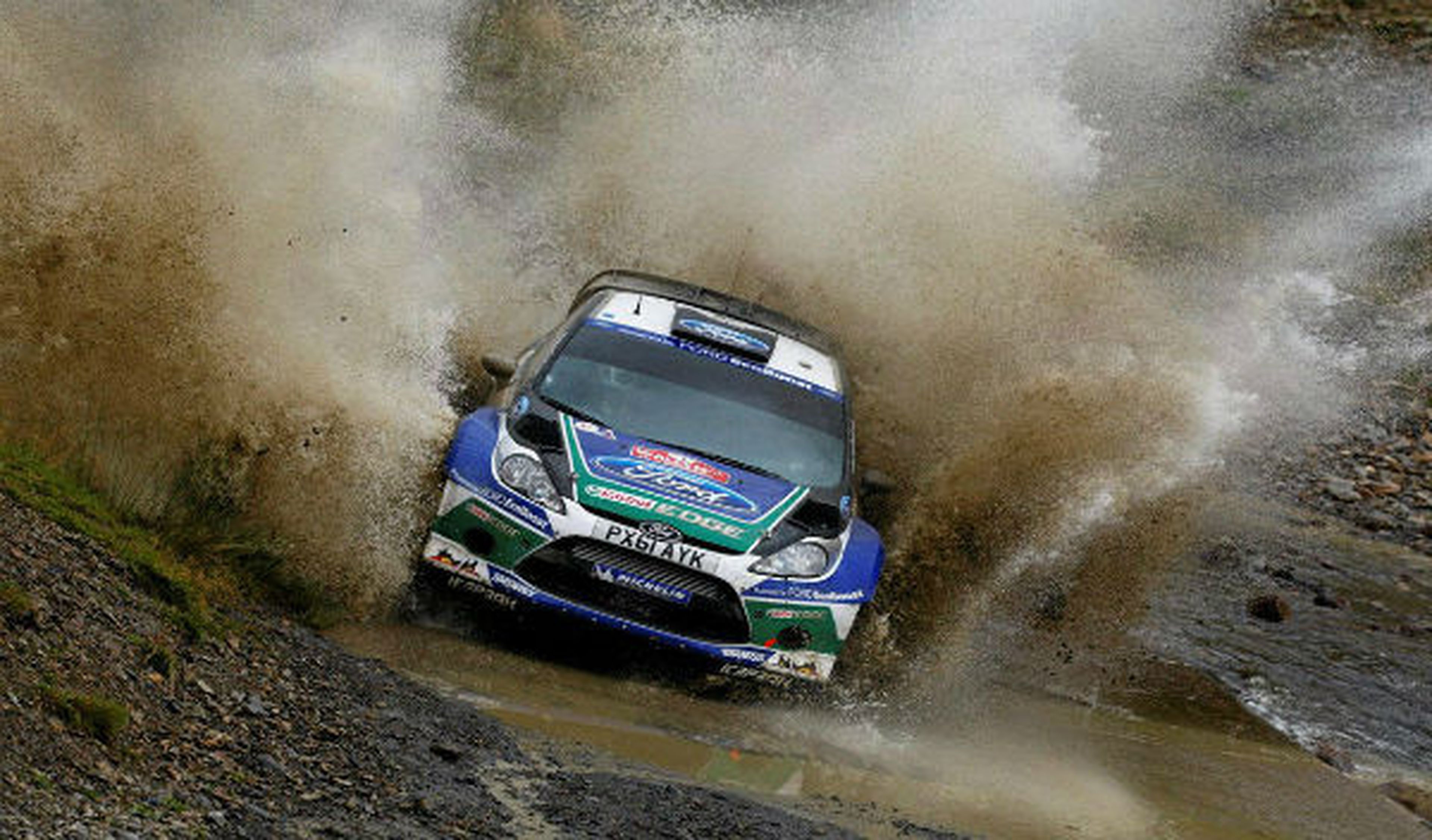 Latvala amplia su ventaja en el Rally de Gales 2012