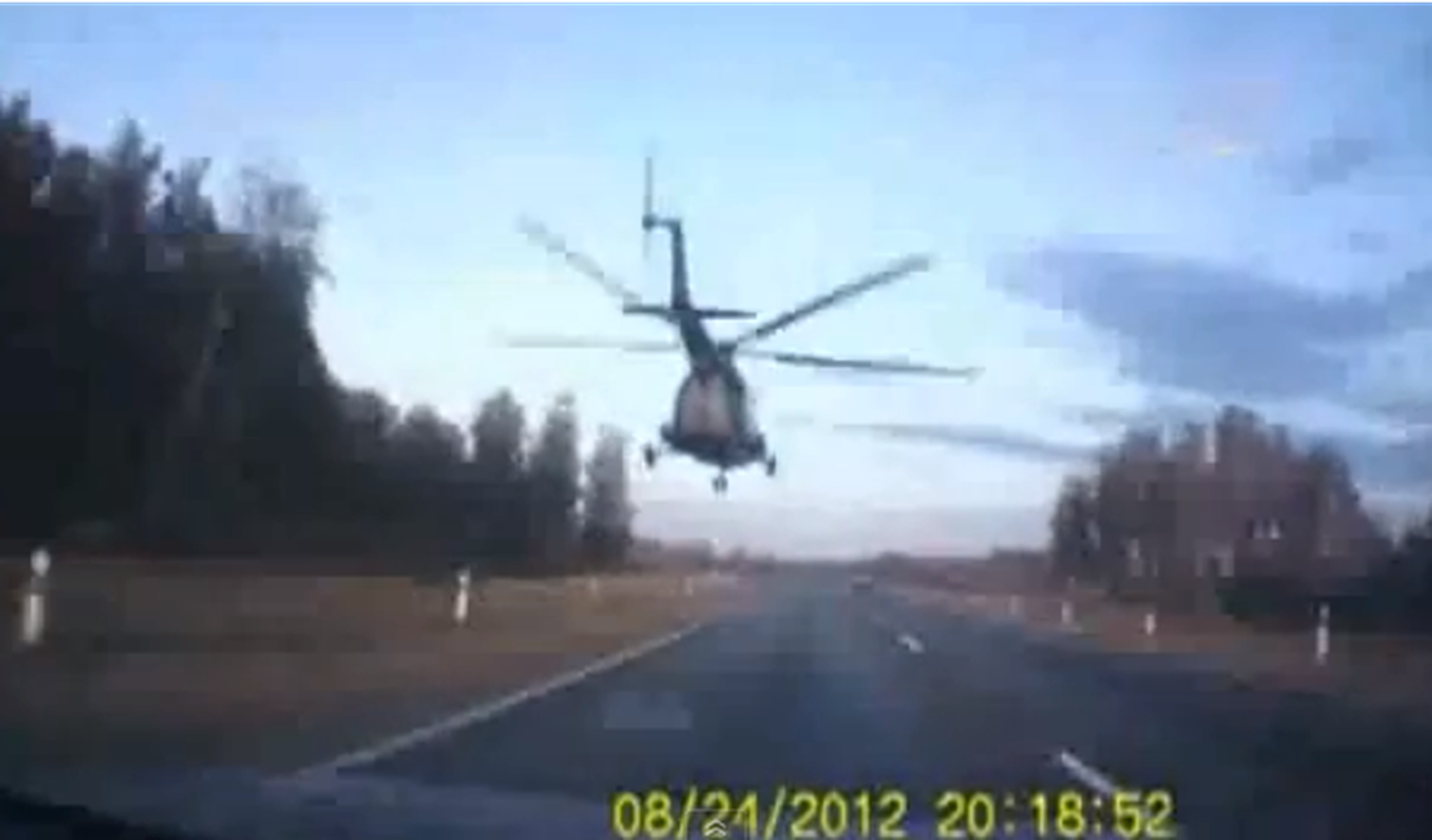 Nueva locura rusa: adelantamiento de un helicóptero