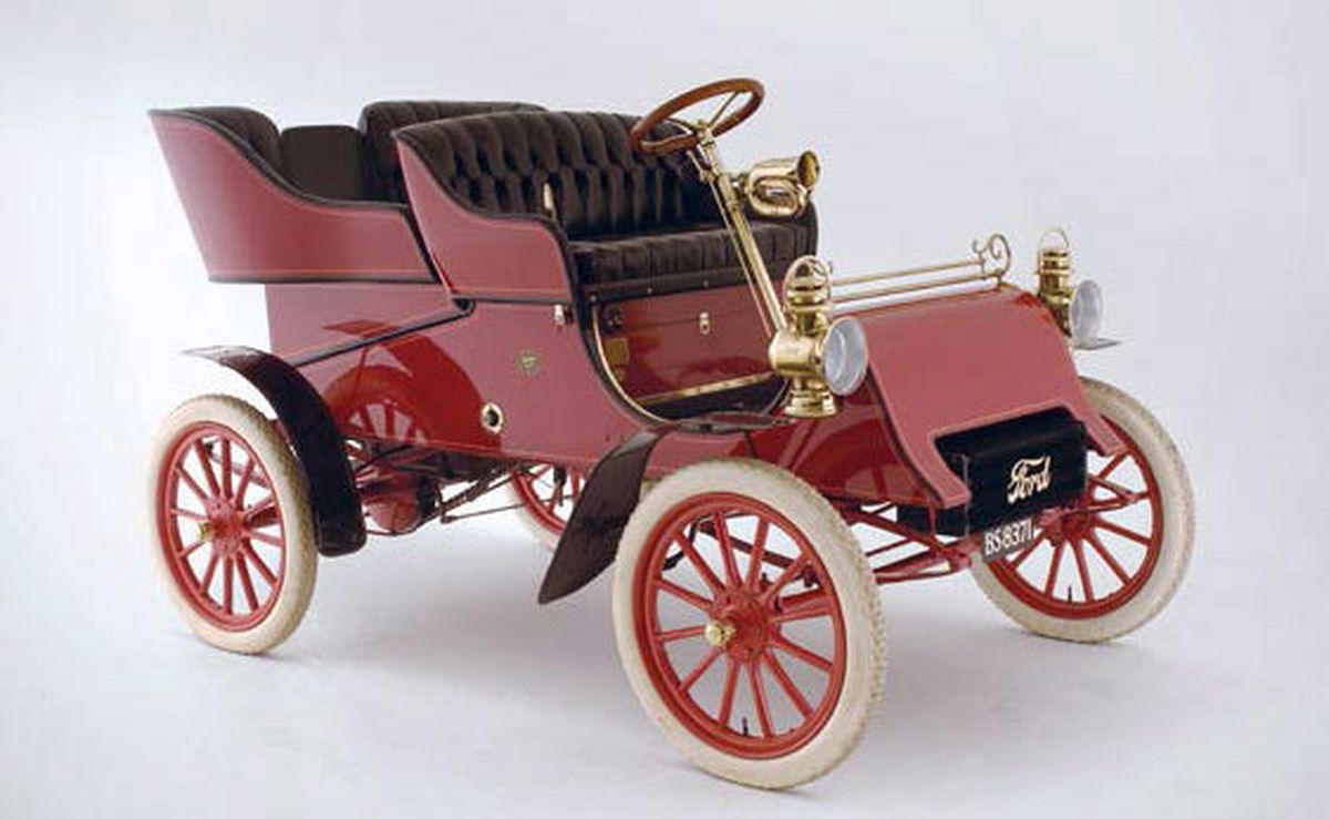 Ford A 1903 delantera