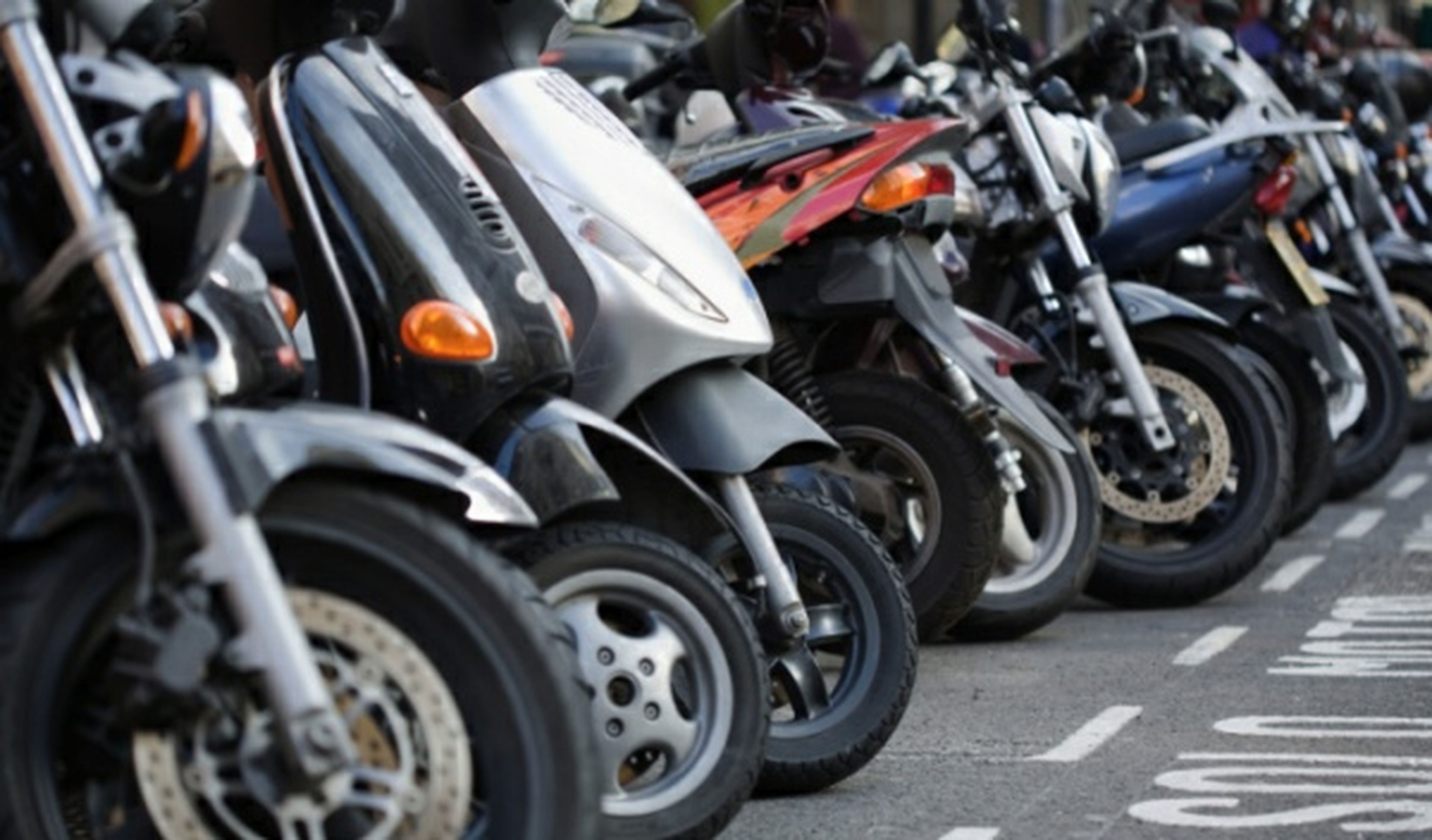 La matriculación de motos y ciclomotores caen casi un 40%