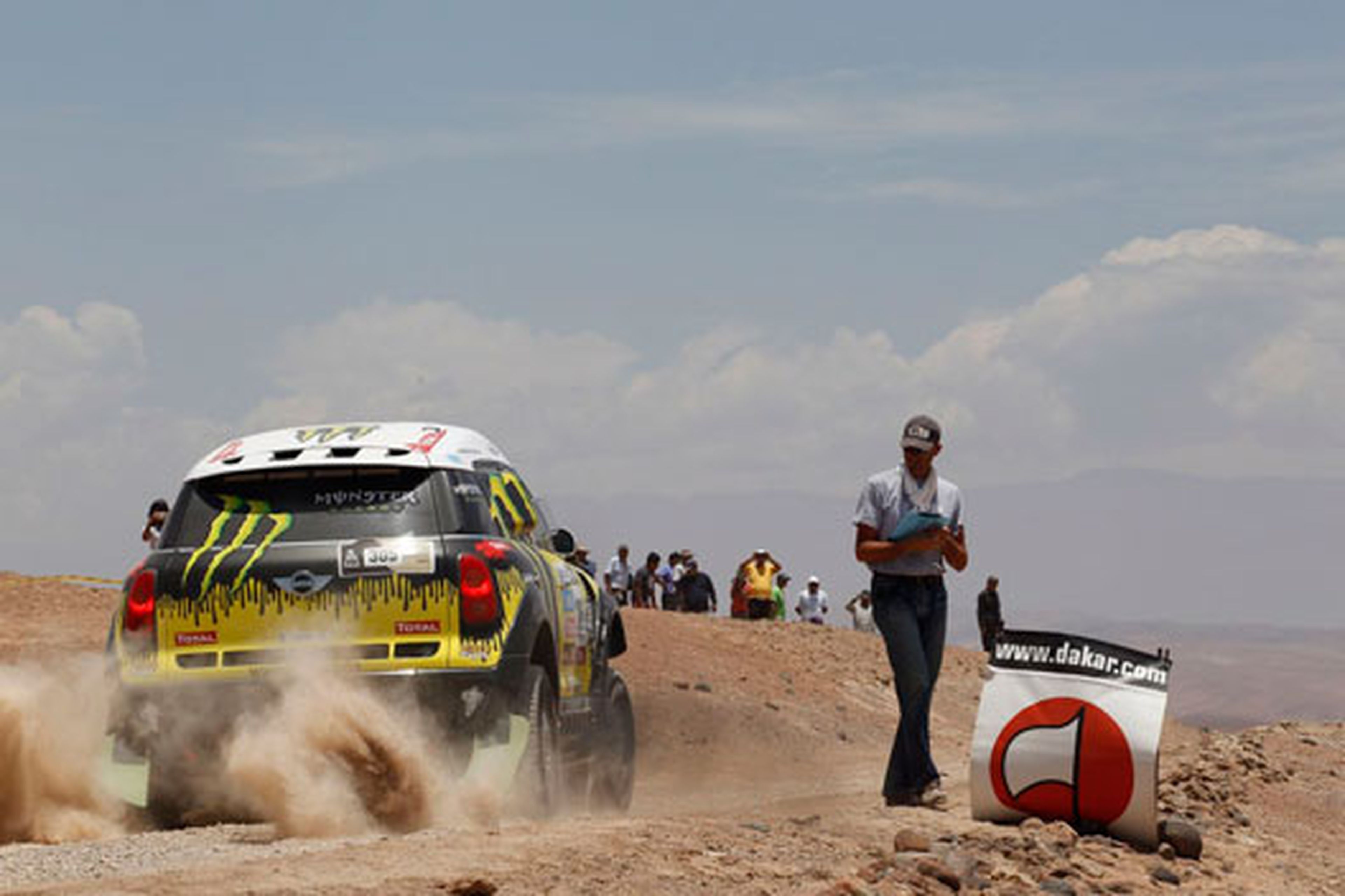 Rally Dakar 2013: Nani Roma, imparable en la quinta etapa