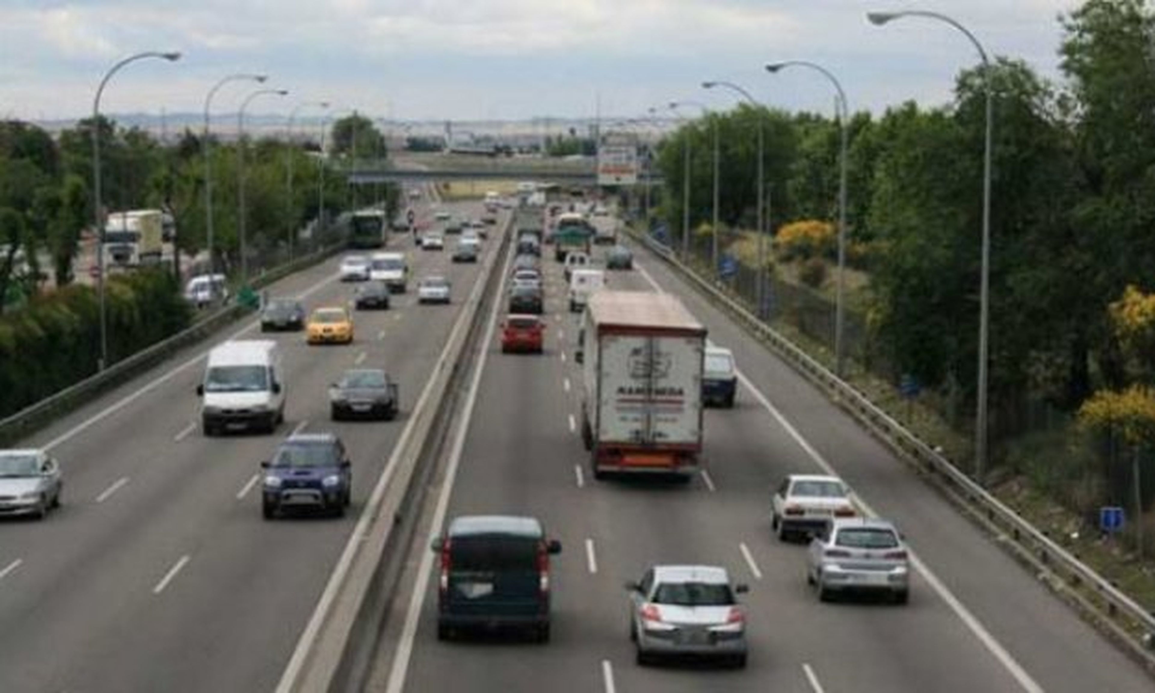 DGT propone subir el límite a 130 km/h en tramos de autovía