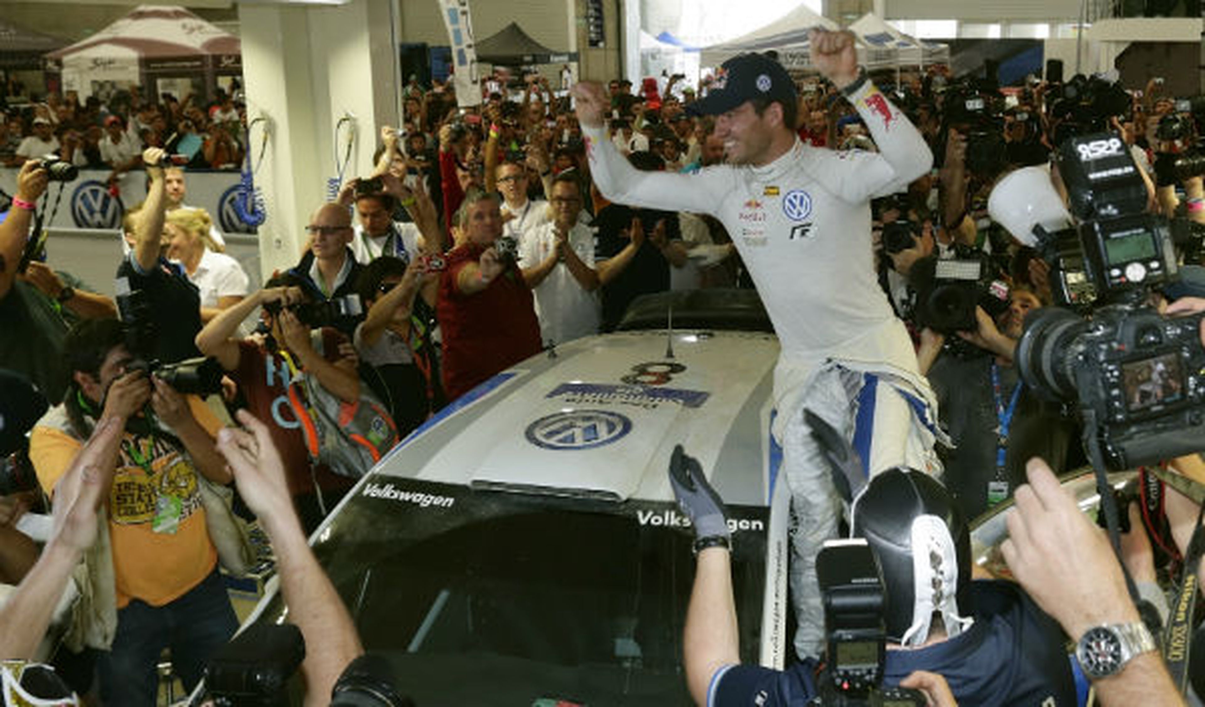 Ogier logra la victoria sobre la tierra del Rally de México
