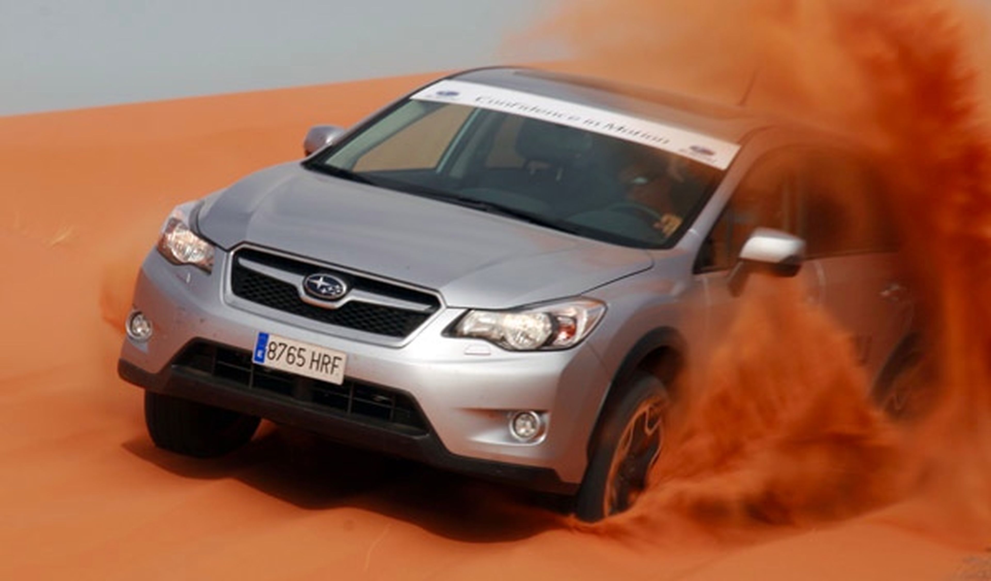Subaru XV en el desierto