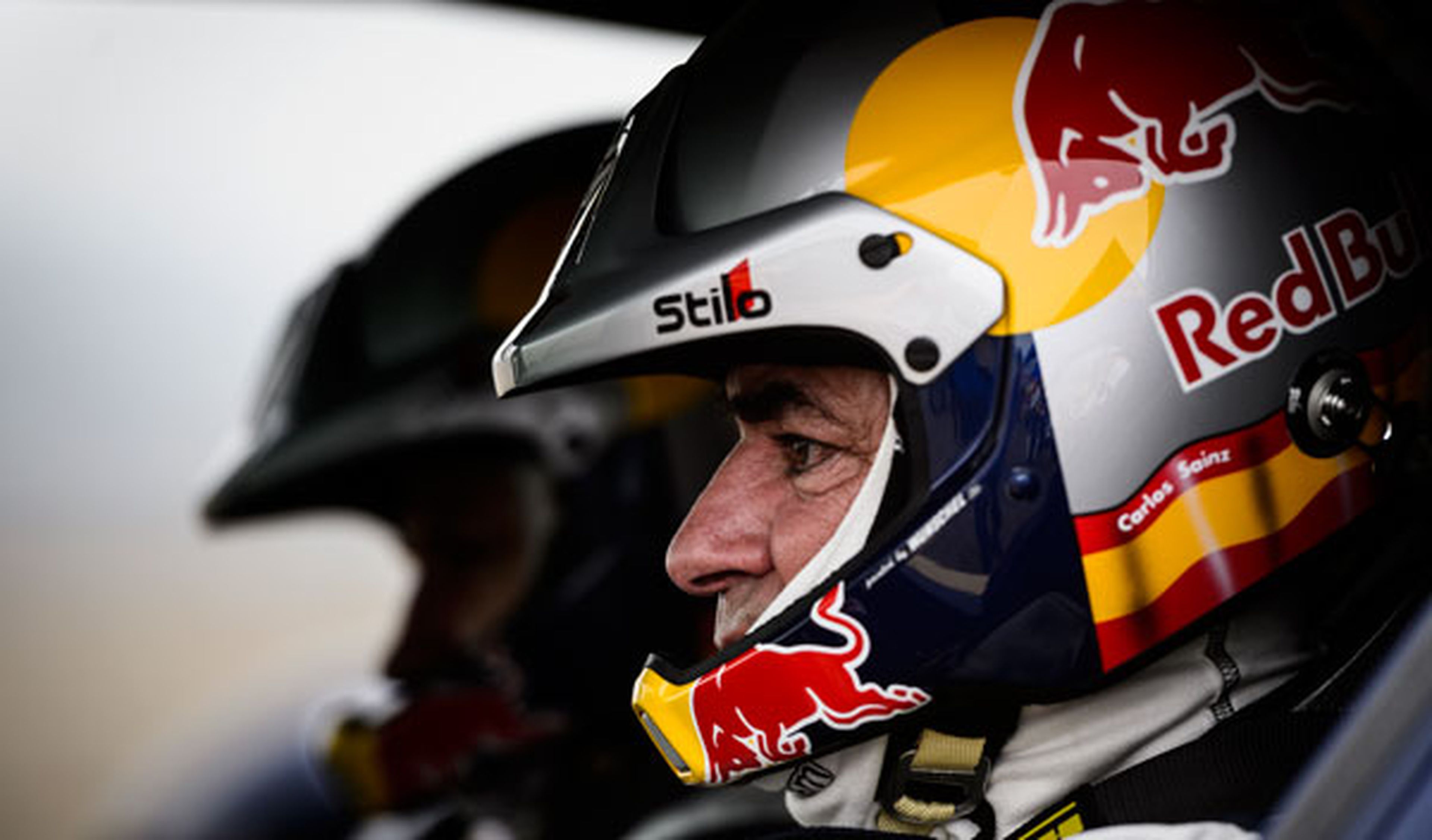 Carlos Sainz se prepara para el Dakar 2014