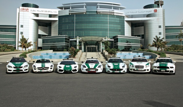 Los coches de la Policía de Dubai -