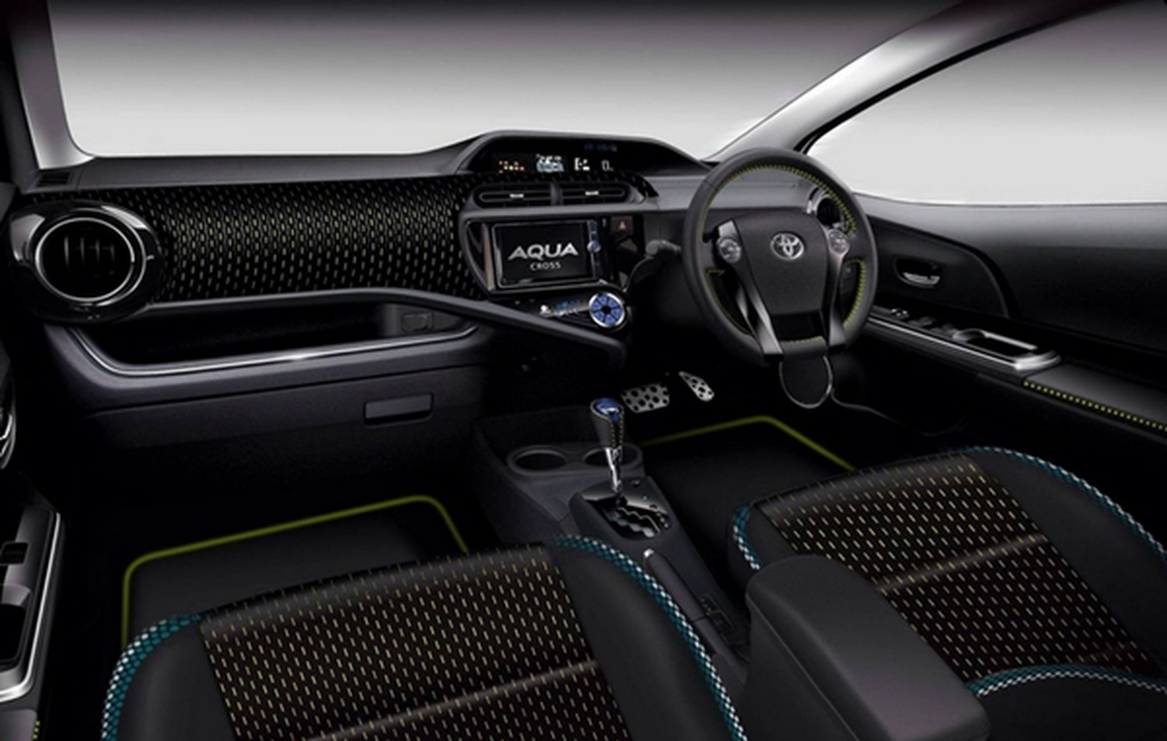 Toyota Aqua Cross Concept interior
