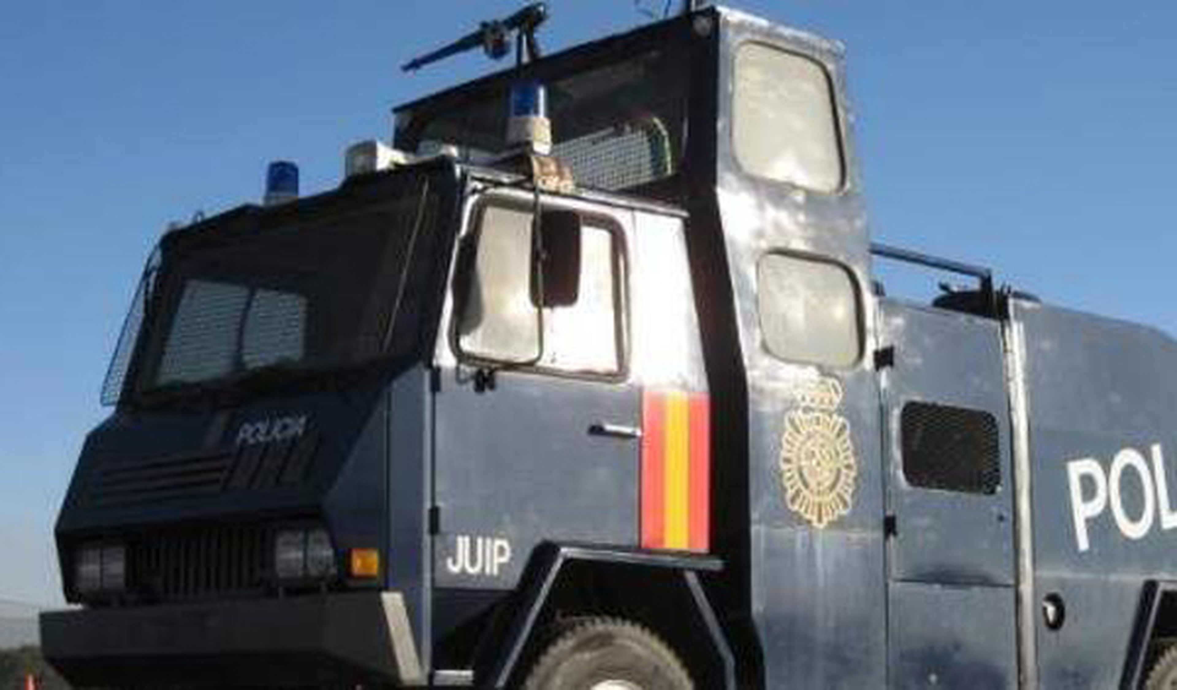 La Policía comprará un camión antidisturbios por 500.000 €