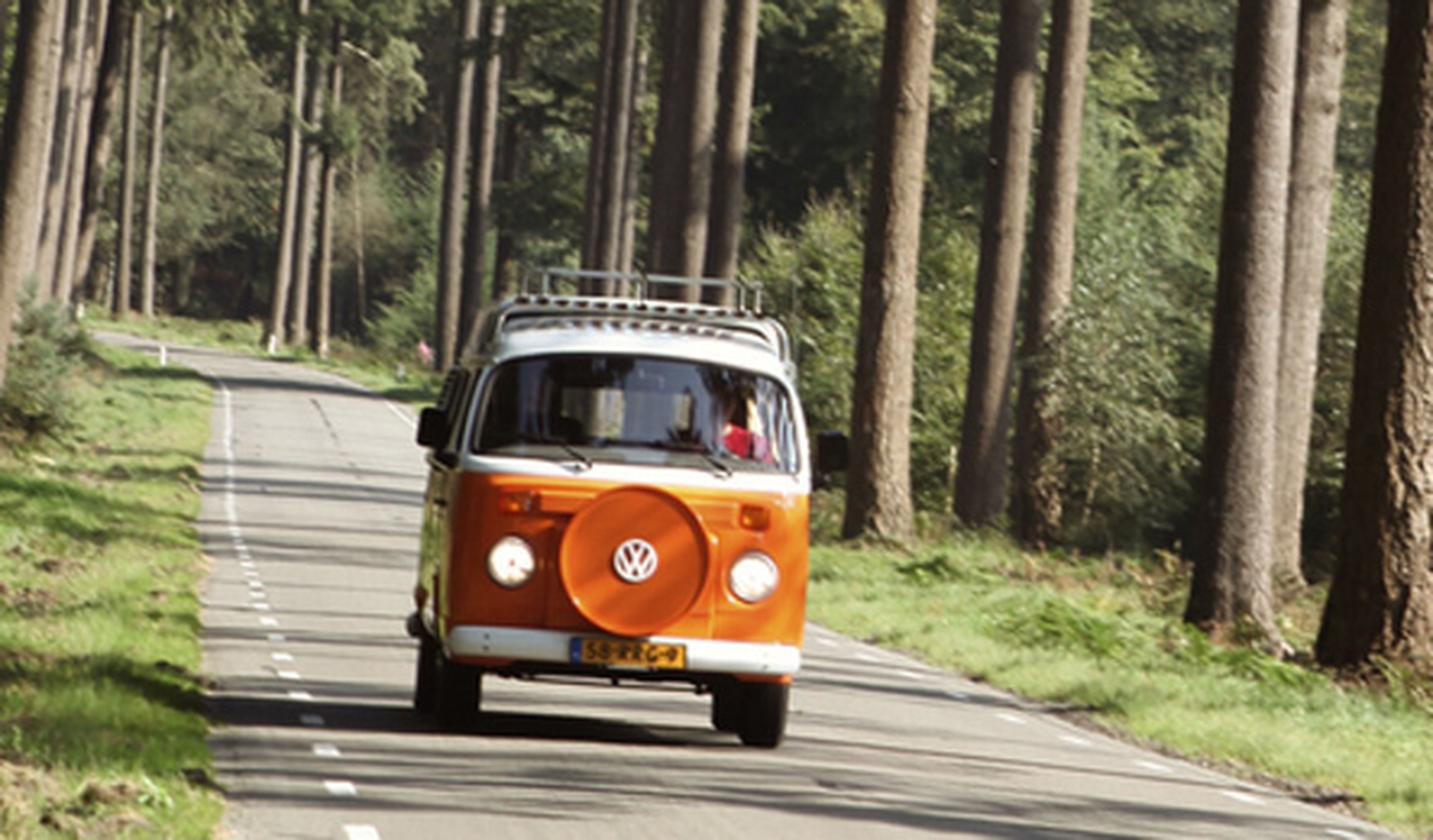 Volkswagen T2 Transporter, a la venta la 'furgoneta hippy'