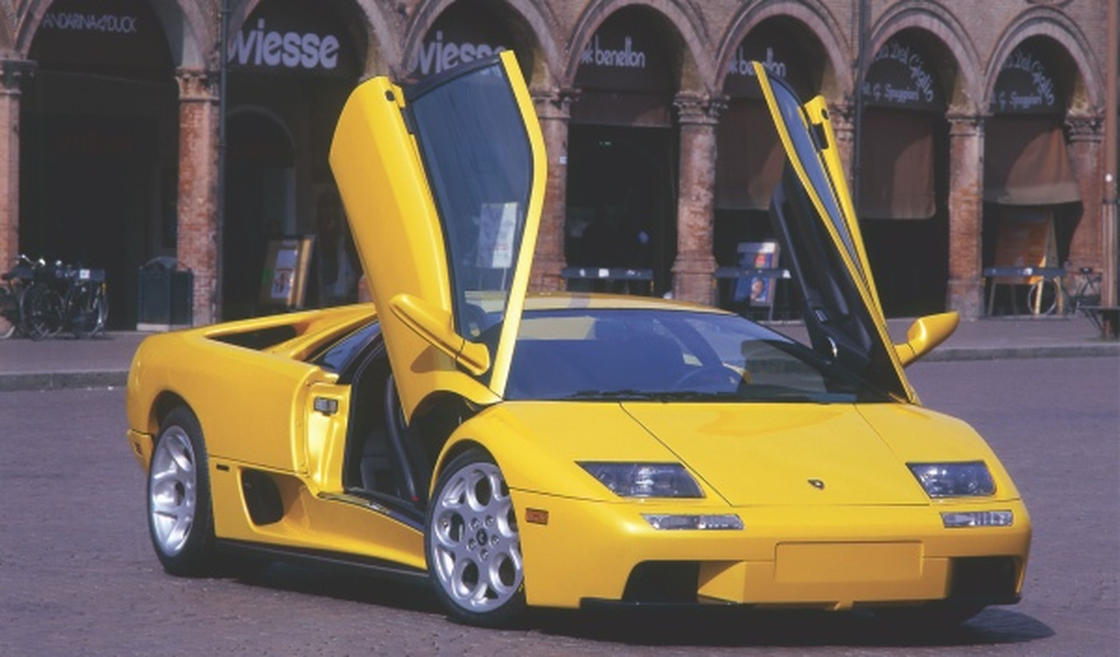 El último Lamborghini Diablo 6.0 VT sale a subasta