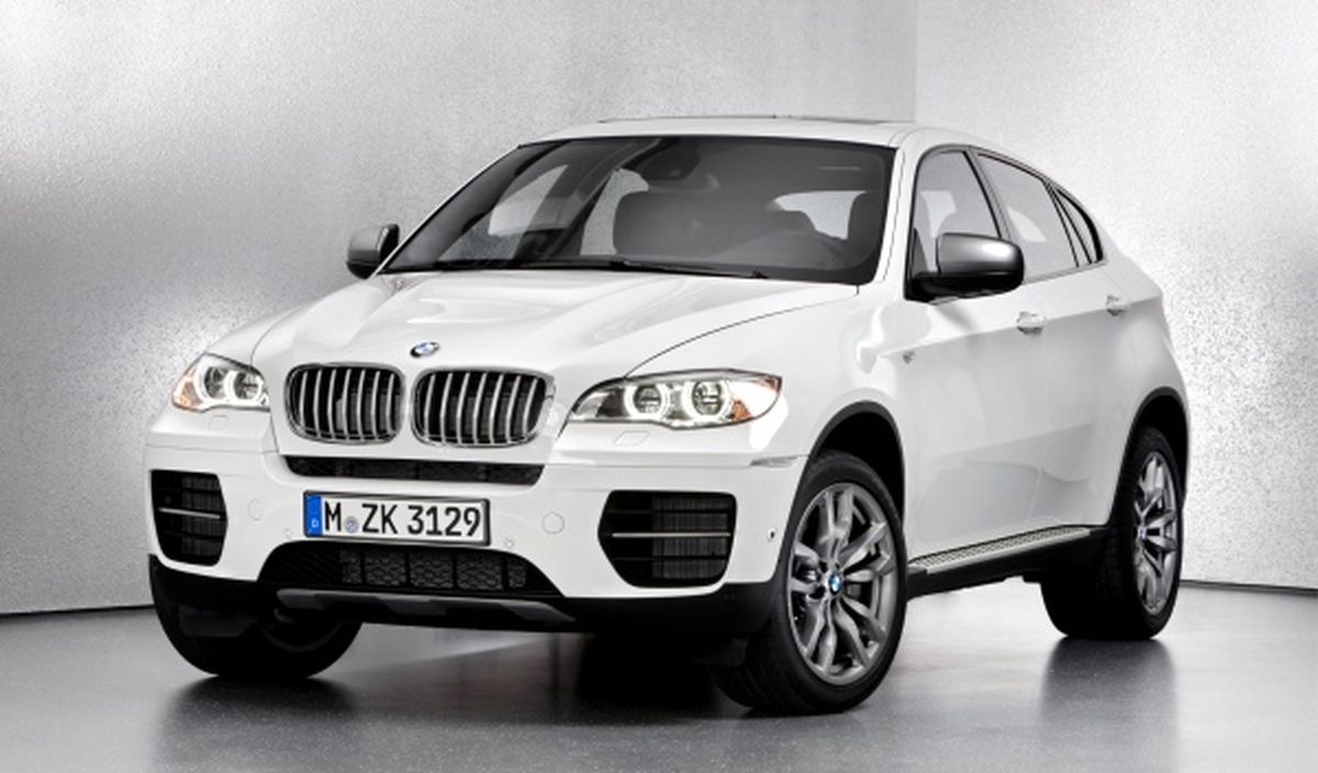 BMW X6 M50d frontal lateral