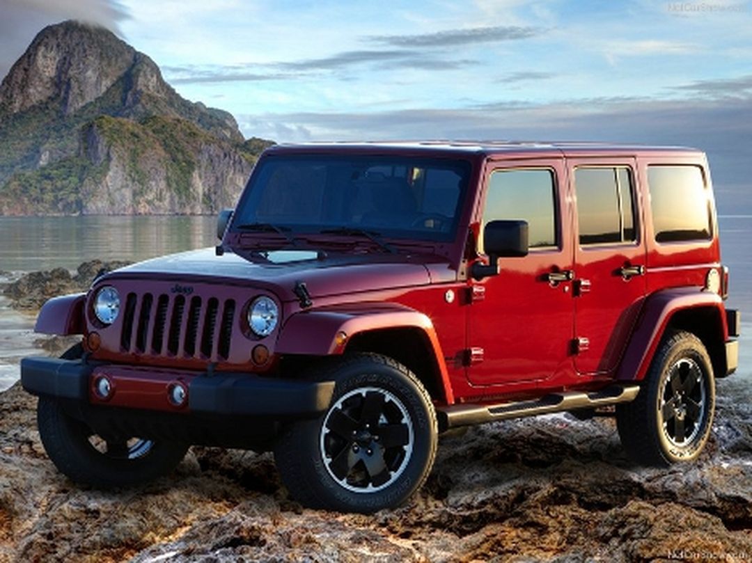 Jeep Wrangler Unlimited Altitude frontal