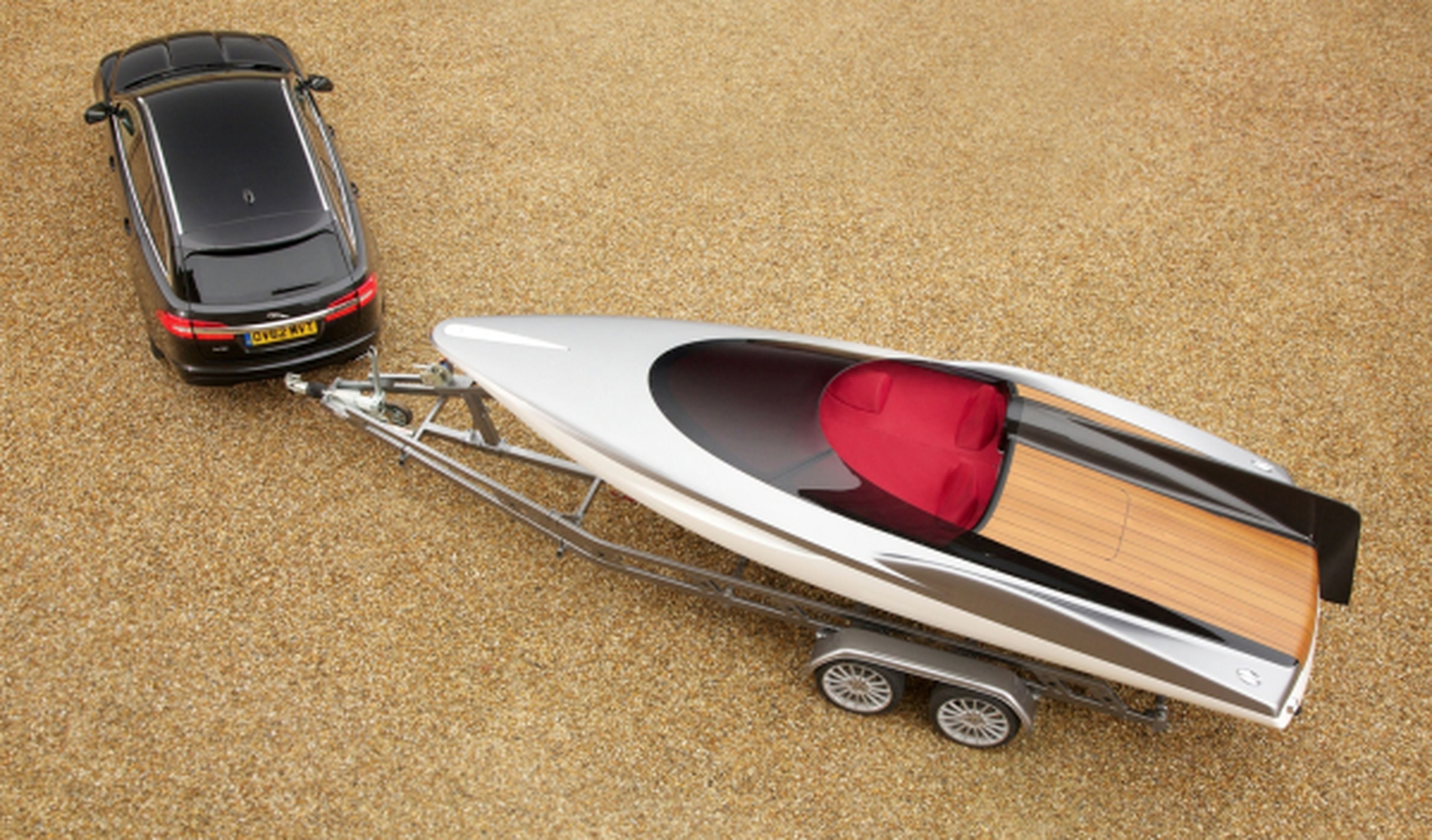 Jaguar se lanza al agua con el Jaguar Concept Speedboat
