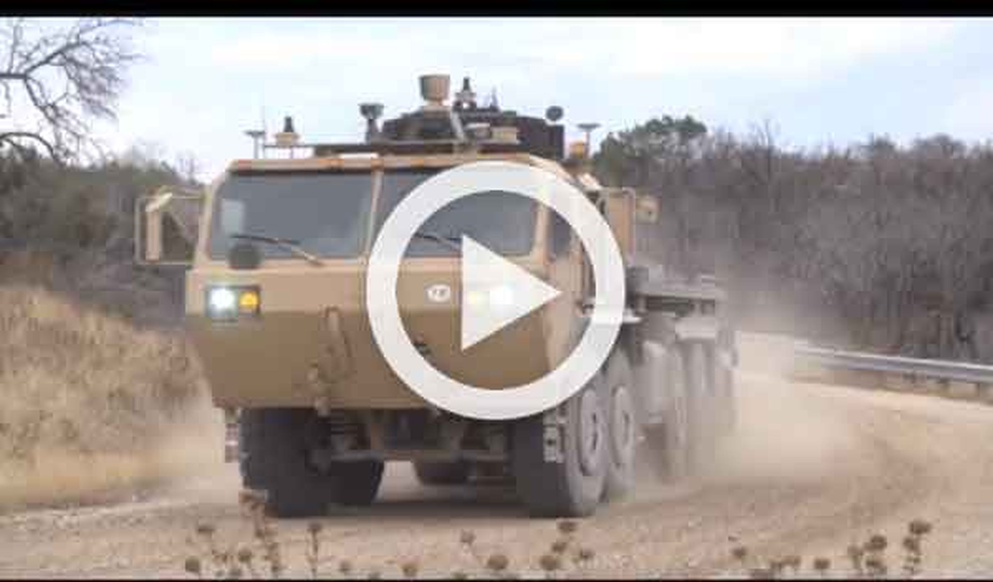 Vídeo: los camiones del ejército americano conducen solos