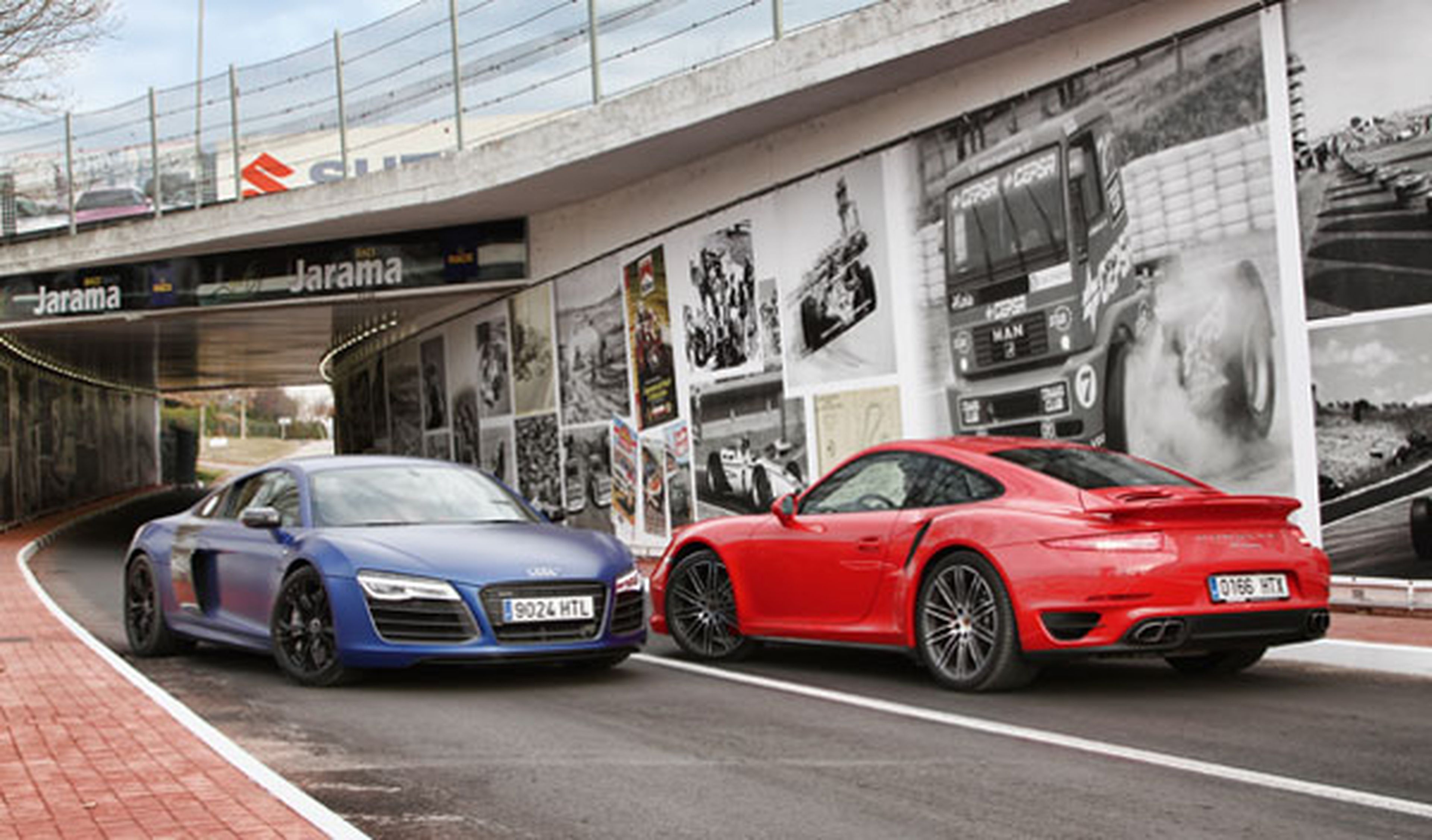 Audi R8 V10 plus vs Porsche 991 Turbo