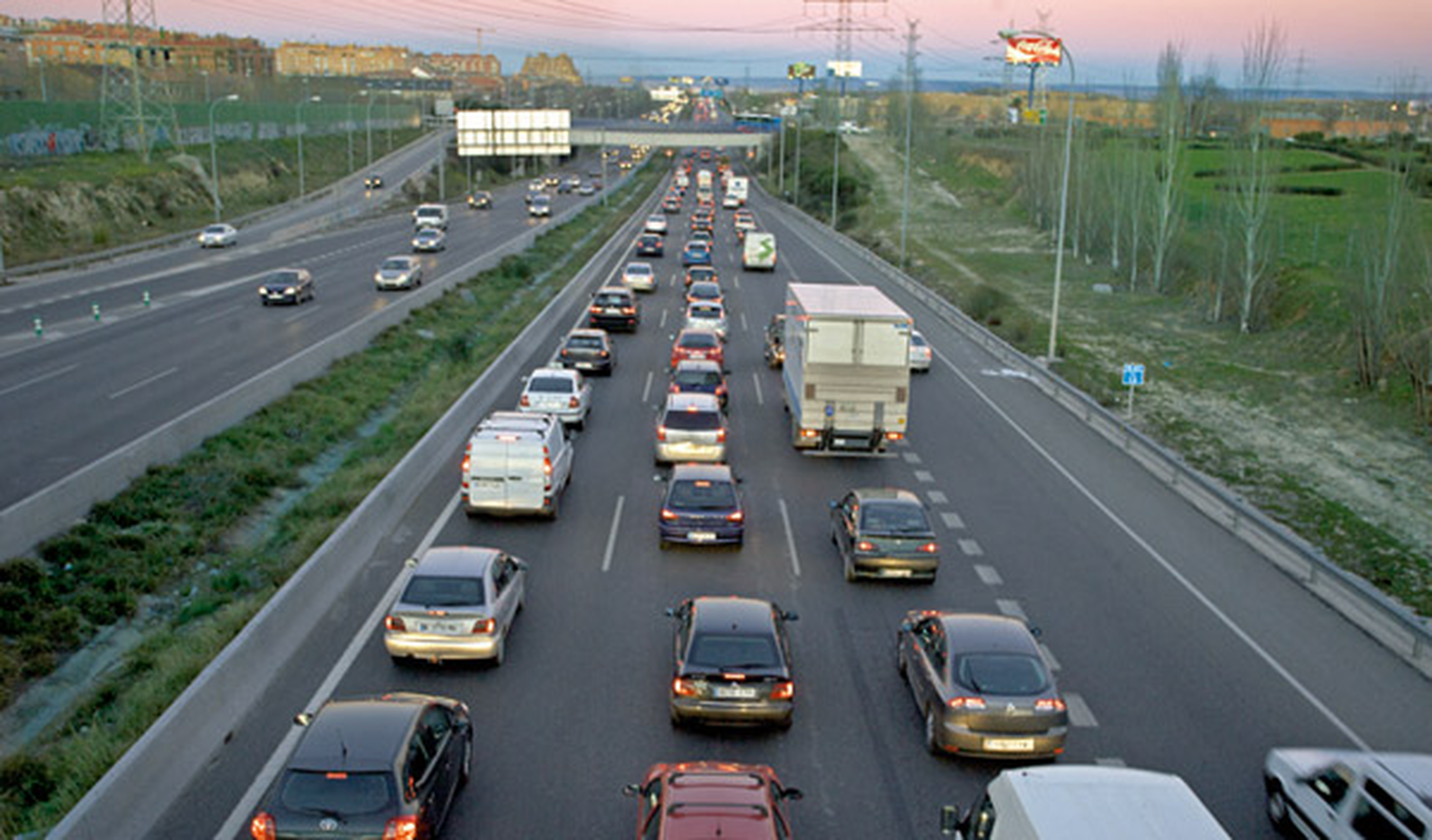PE aprueba la reducción de emisiones de CO2 de los coches
