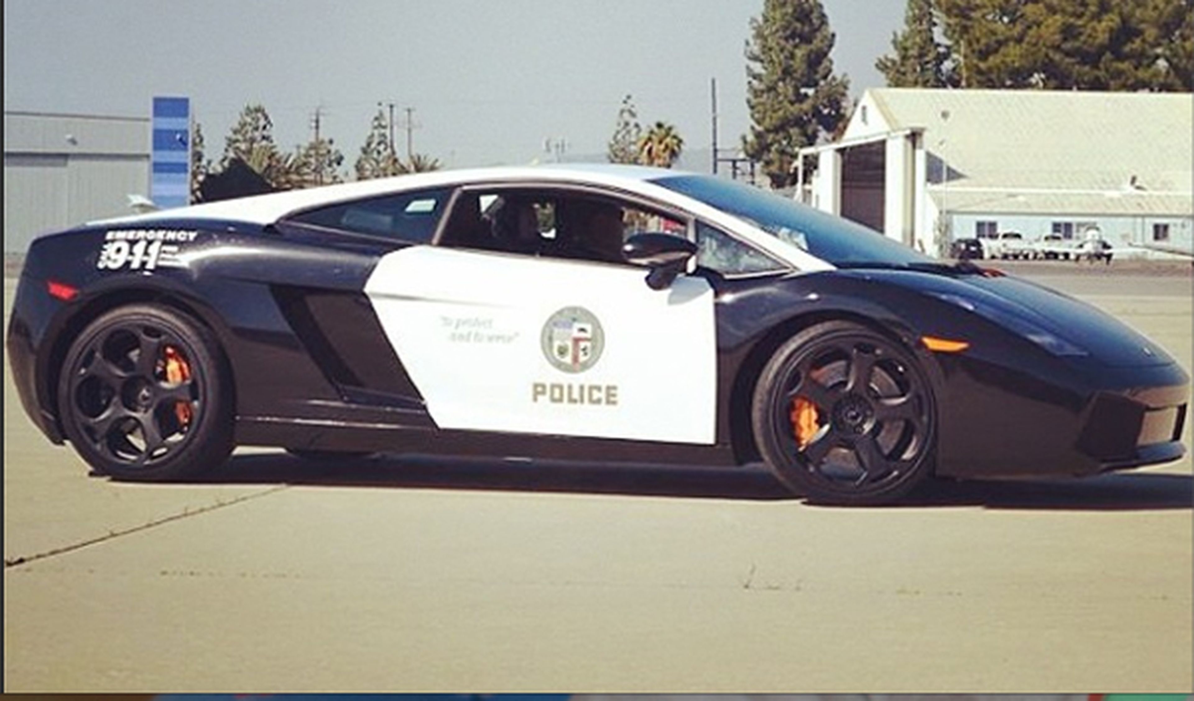 Un Lamborghini de regalo para la Policía de Los Ángeles