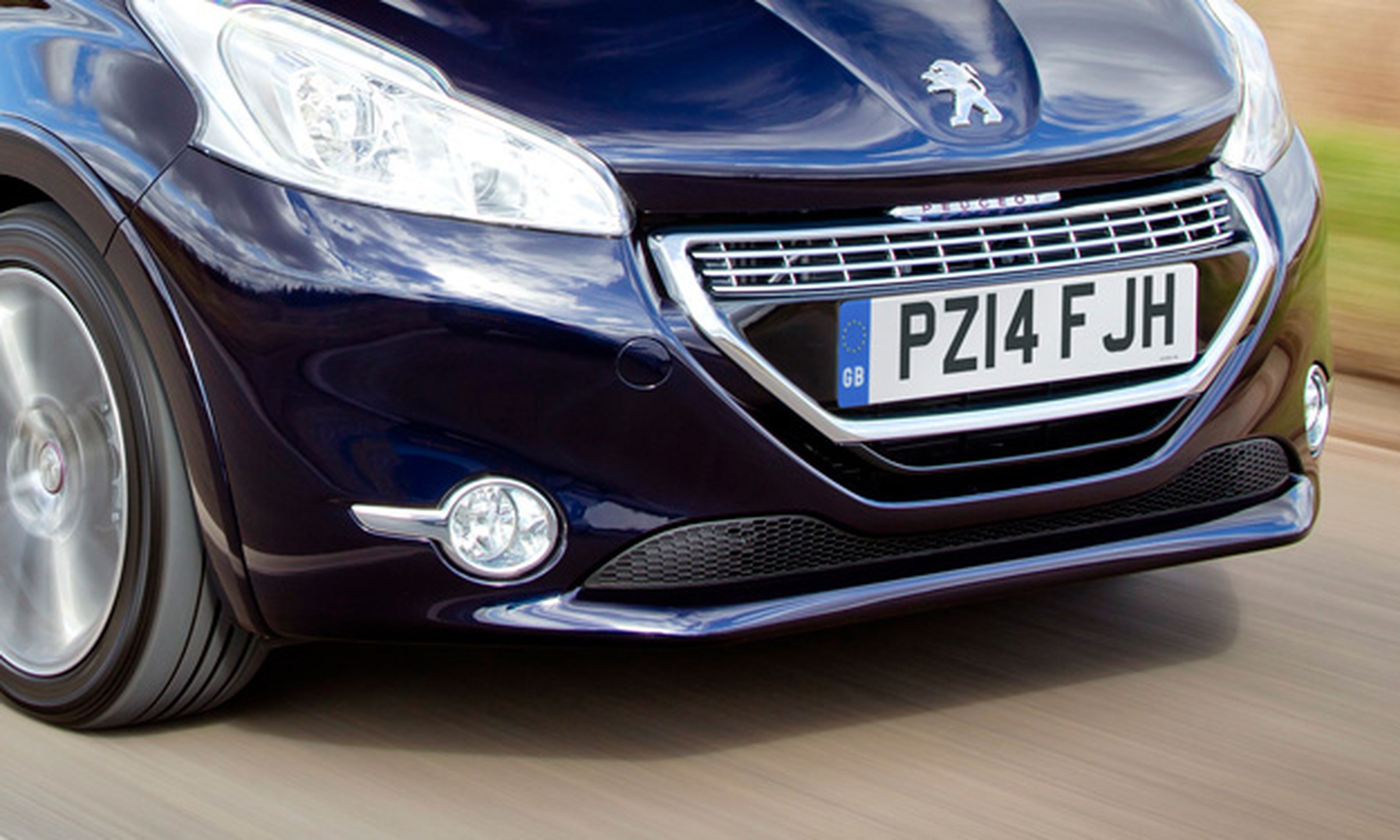 El Peugeot 208 Cabriolet podría llegar en 2015