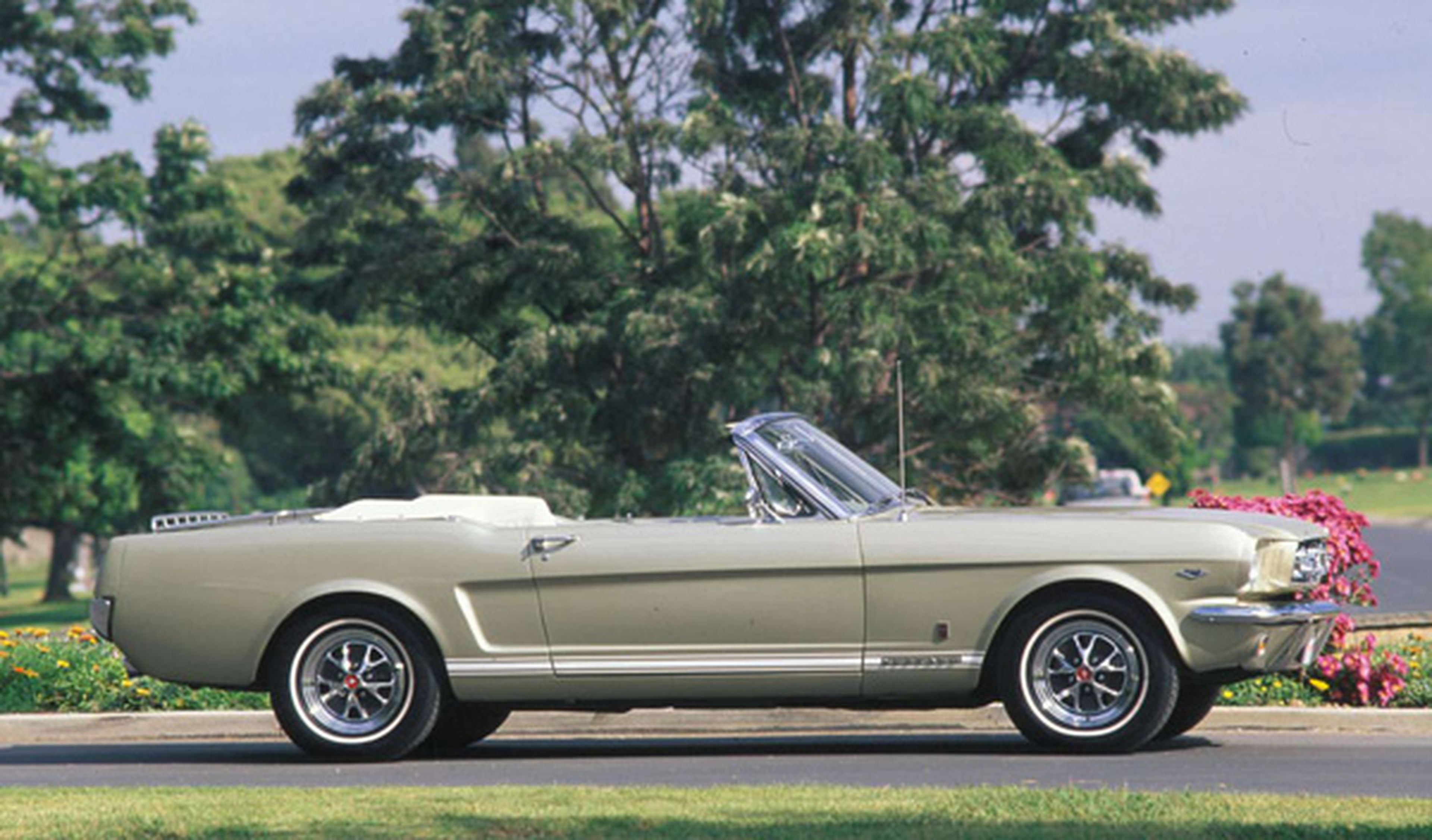 Ford Mustang descapotable 1965
