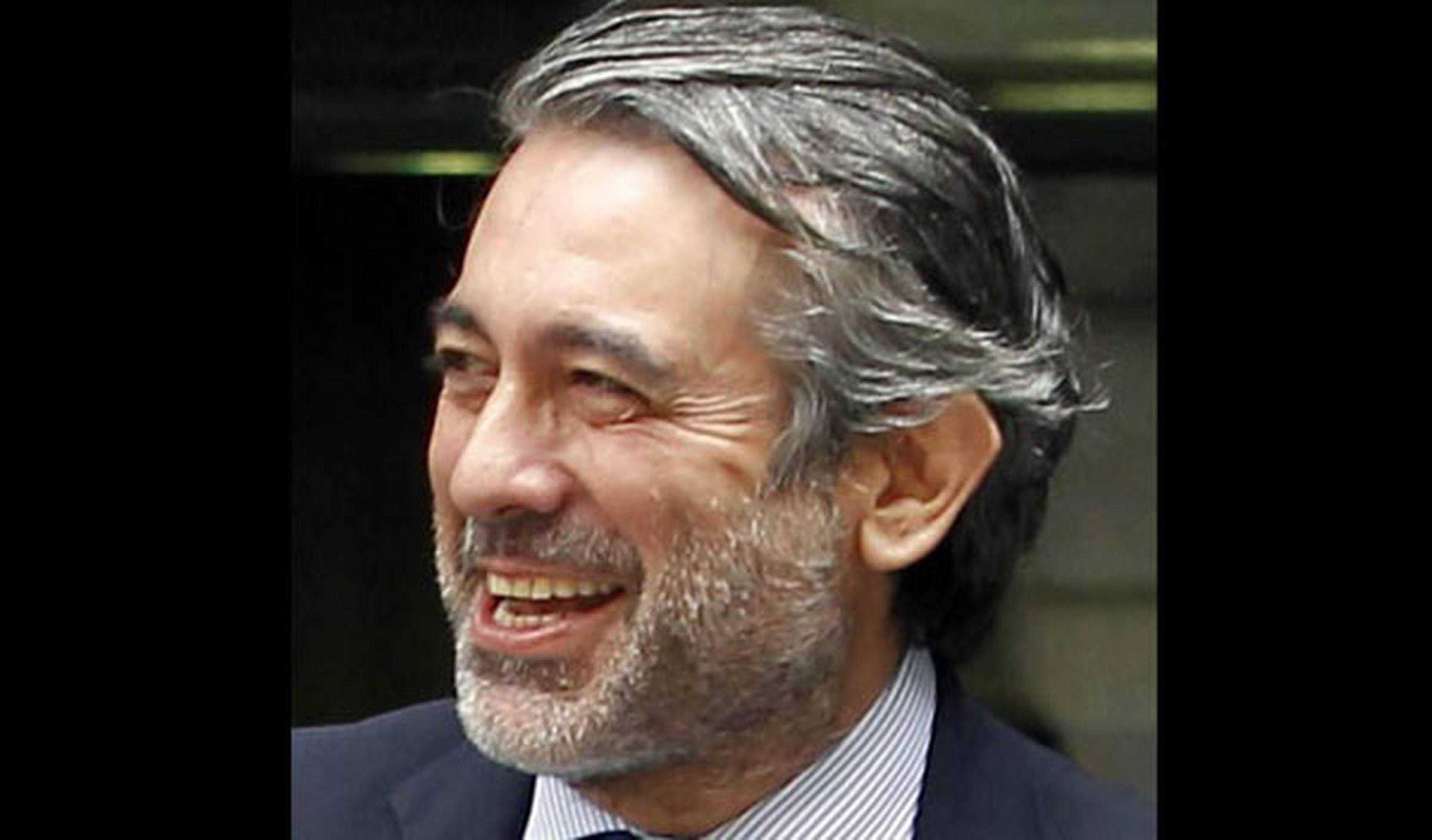 El magistrado Enrique López dimite tras dar positivo