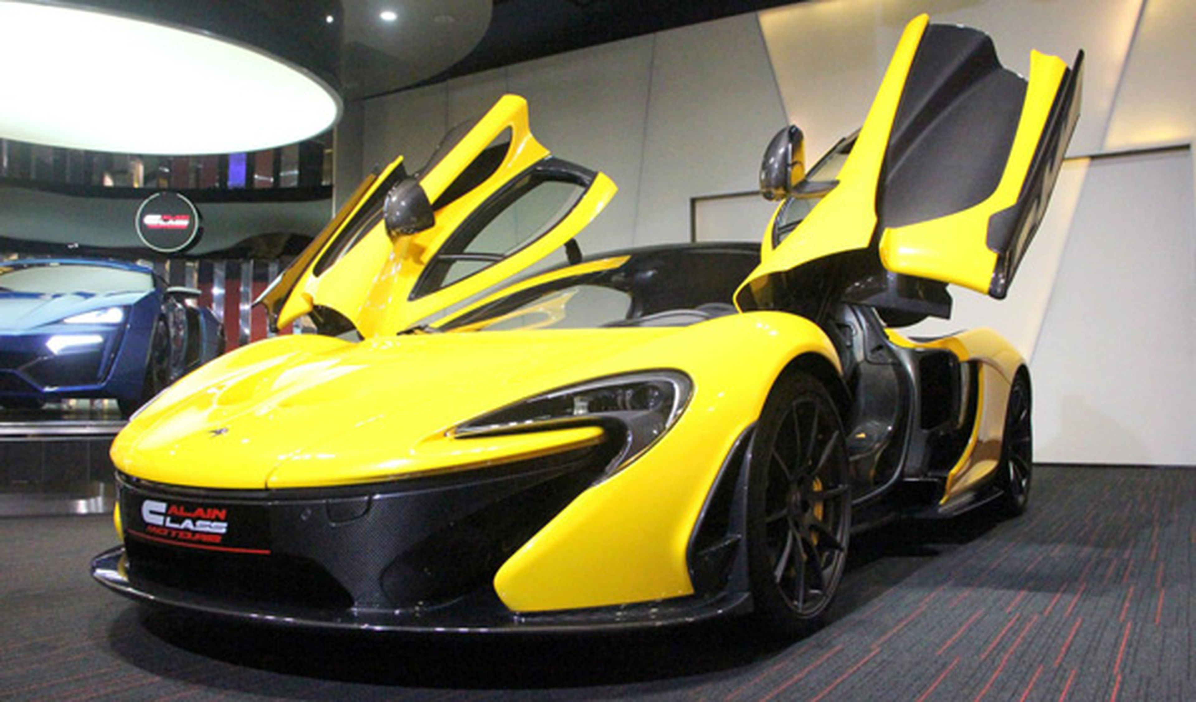 A la venta en Dubai un exclusivo McLaren P1 amarillo
