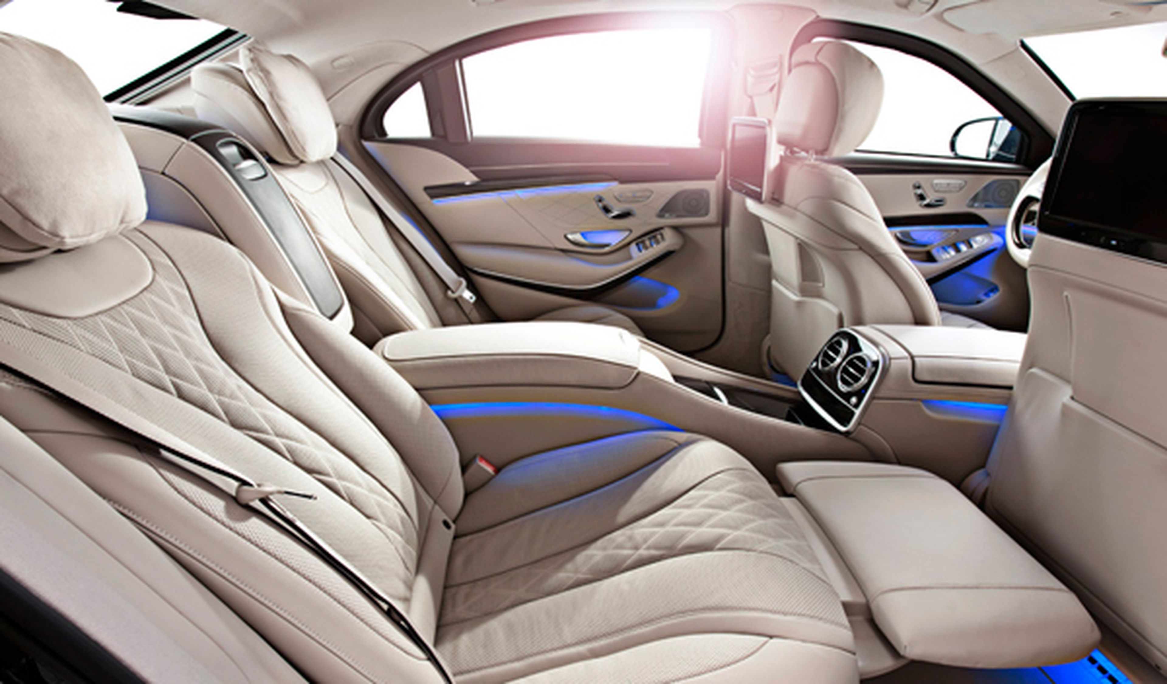 El espacio interior del Mercedes Clase S 600 Guard ofrece el máximo lujo y refinamiento, con la máxima protección