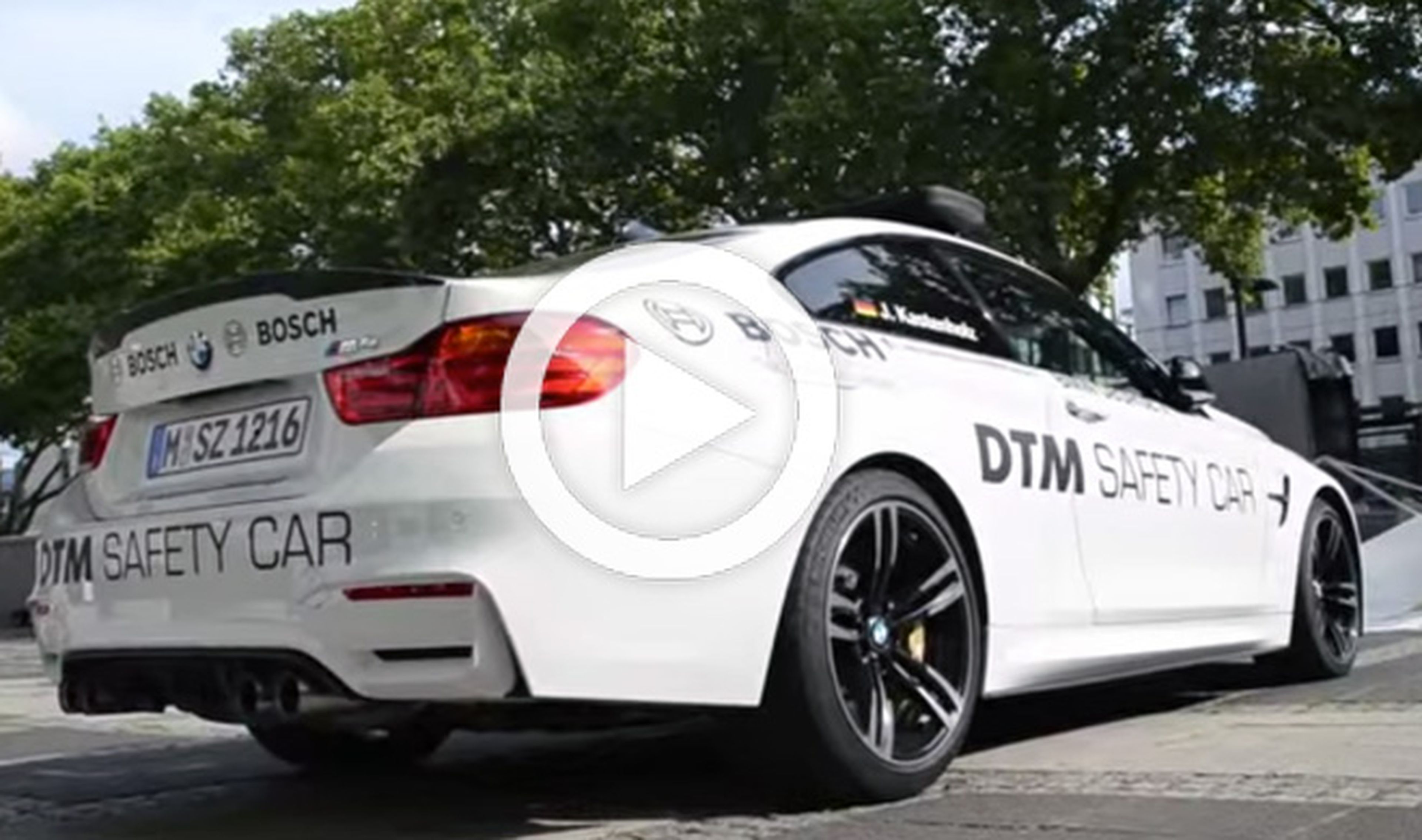 El BMW M4 DTM Safety Car tiene un sonido celestial