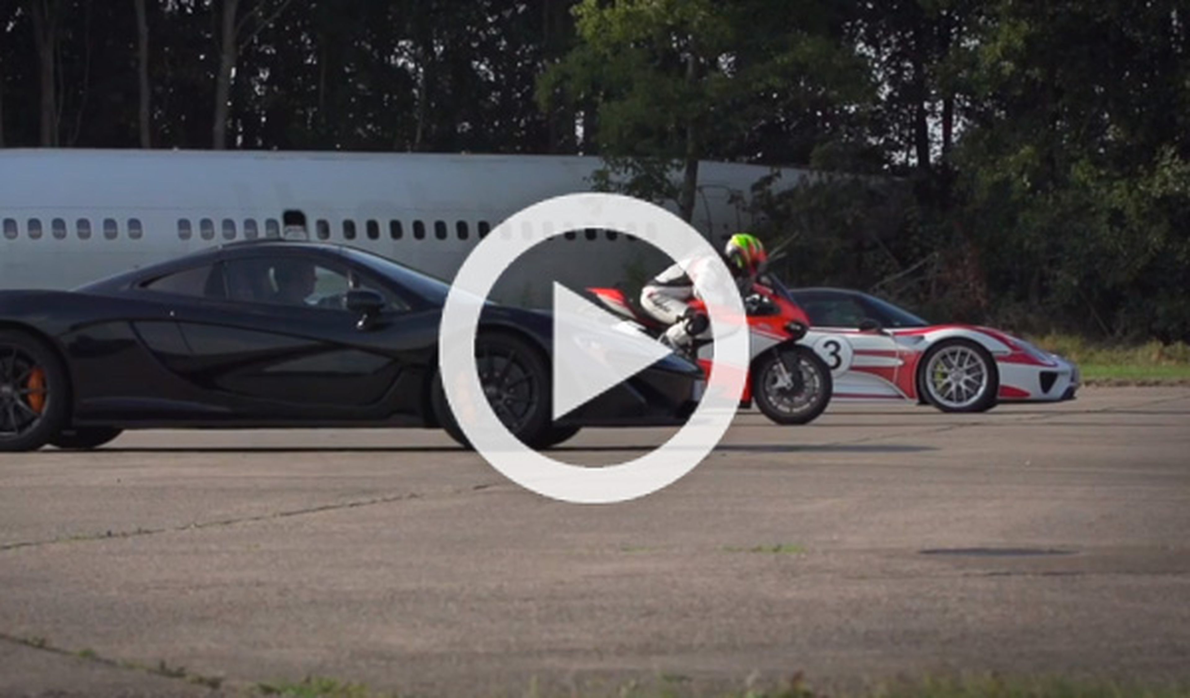 Vídeo: Porsche 918 Spyder 'vs' McLaren P1 y Ducati 1199