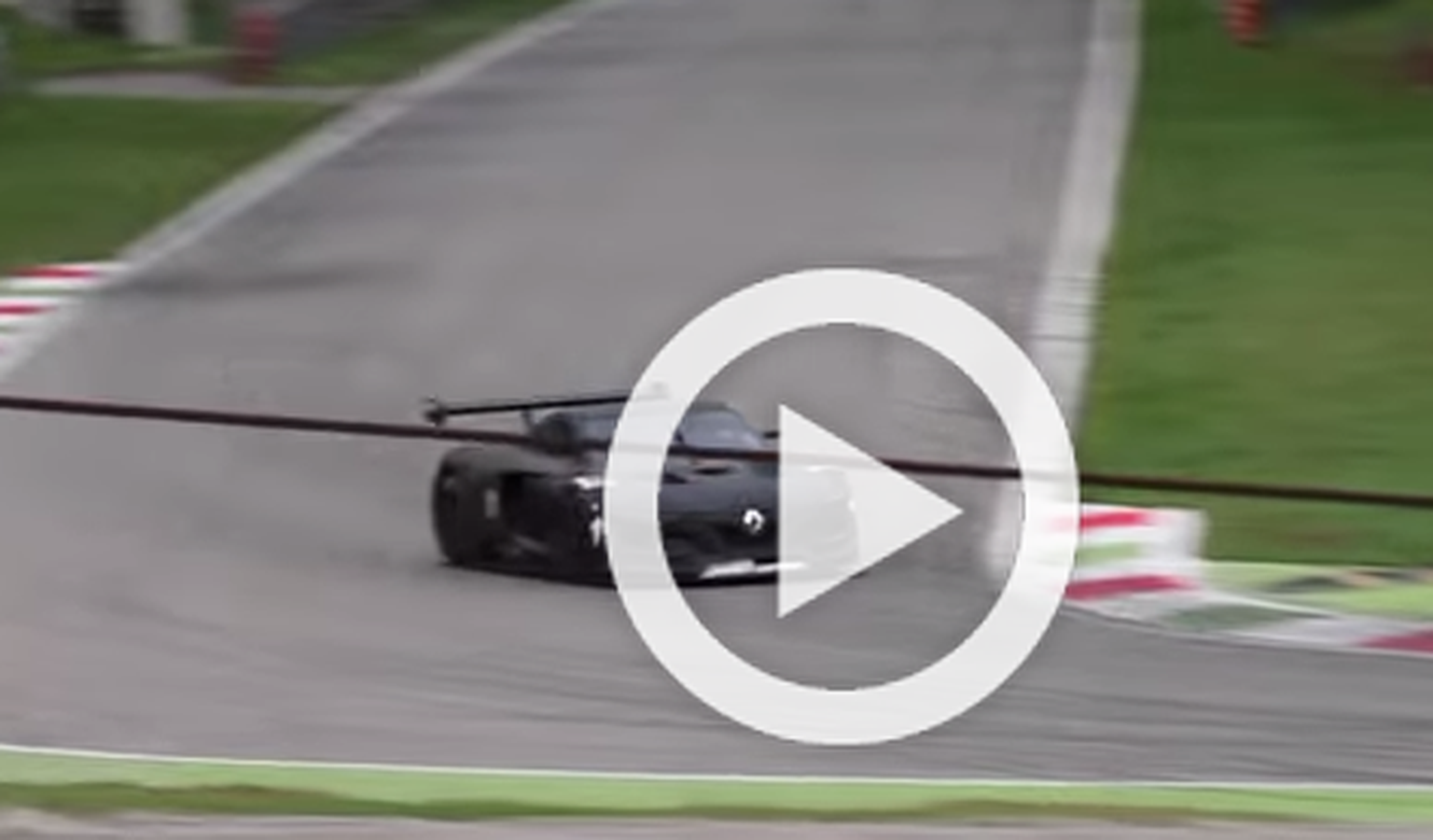 Así rueda y suena el Renault RS 01 en el circuito de Monza