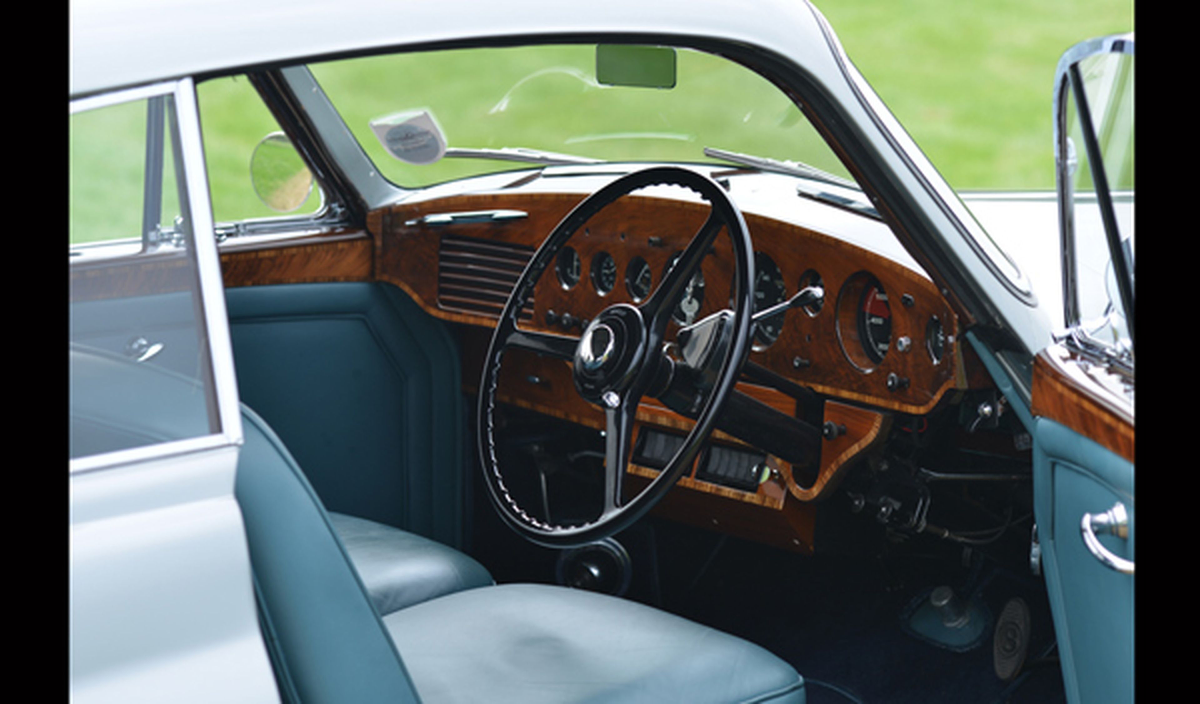 Sale a subasta un raro Bentley R Type Continental Fastback
