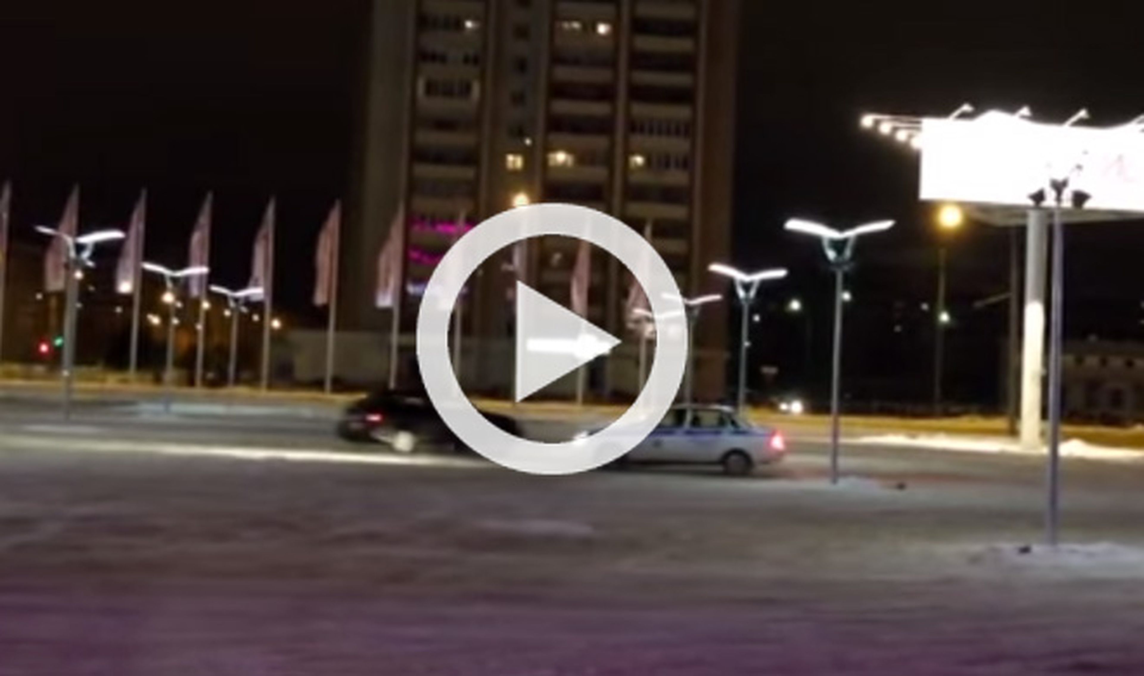 Estos conductores le toman el pelo a la Policía rusa