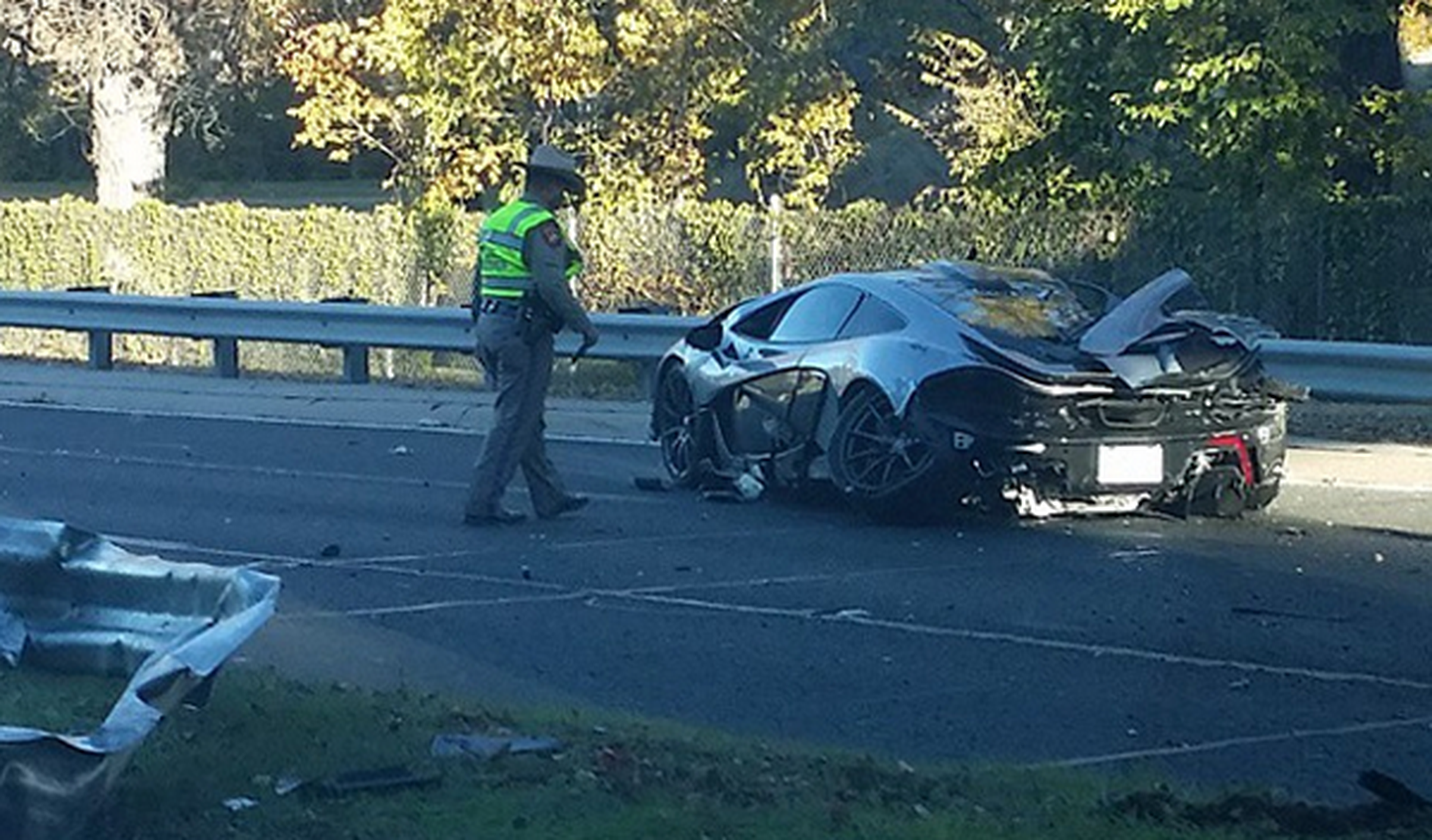 Brutal accidente de un McLaren P1 en Texas