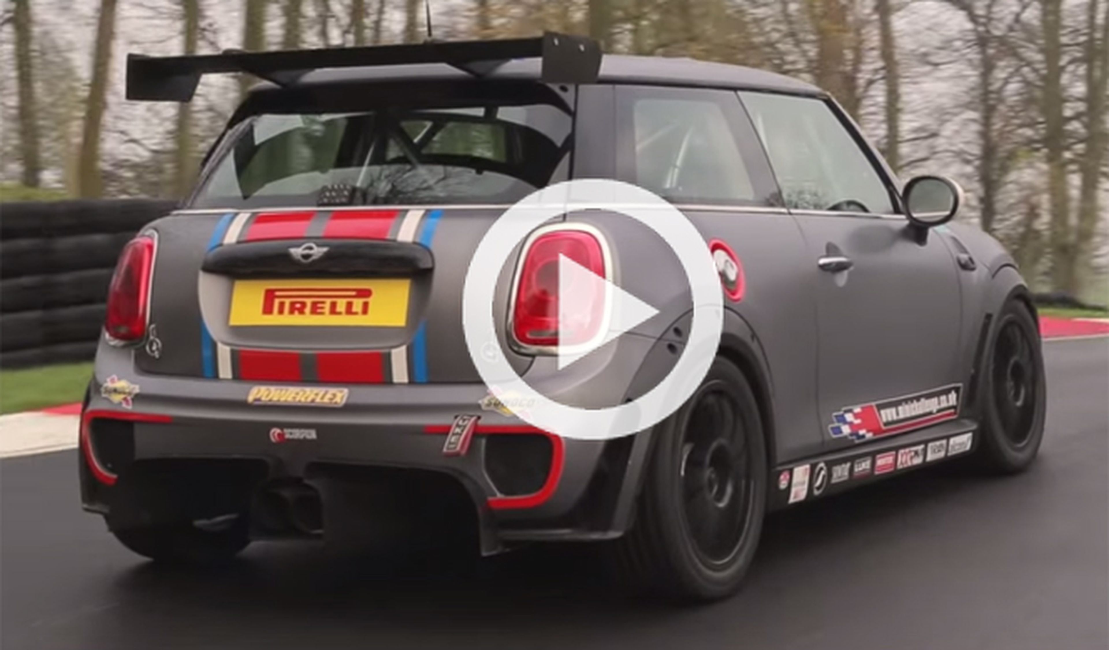 Vídeo: así es el Mini de carreras más radical del momento