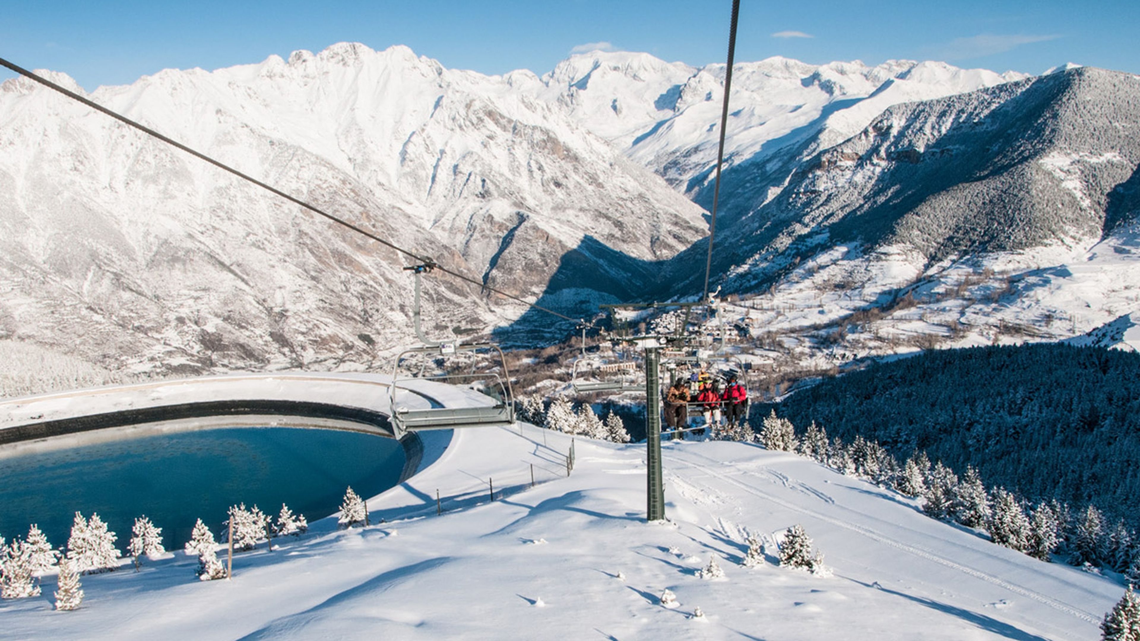 Mejores estaciones esquí españa cerler lago