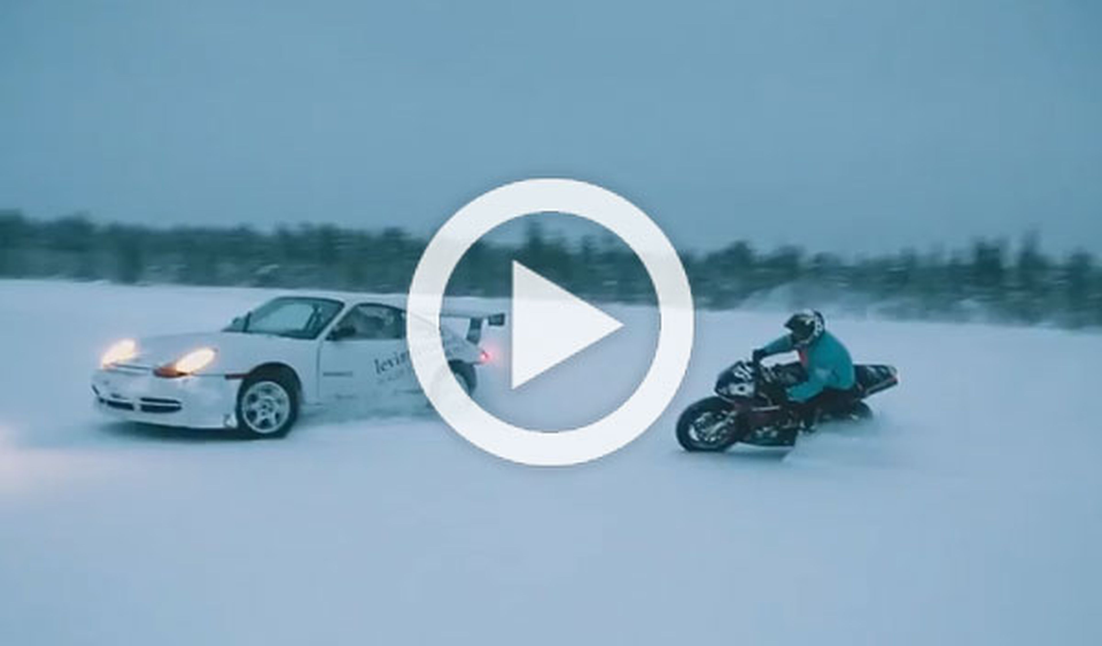 Vídeo: baile sobre hielo ¡sobre dos y cuatro ruedas!