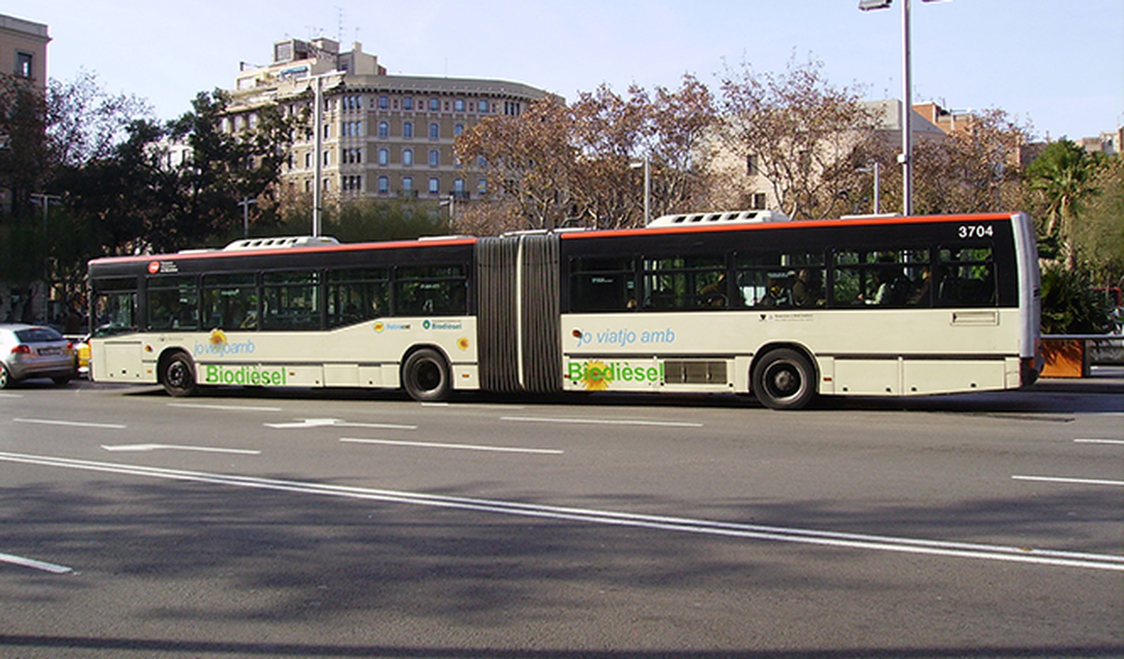 Barcelona quiere que el coche pague el transporte público