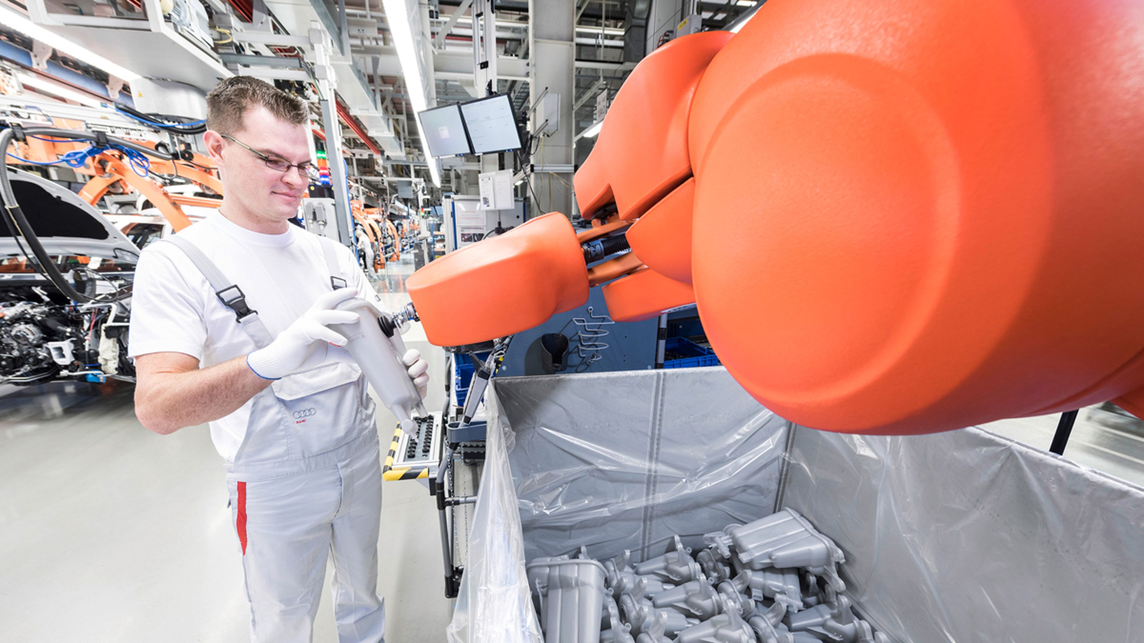 Robot fábrica Audi