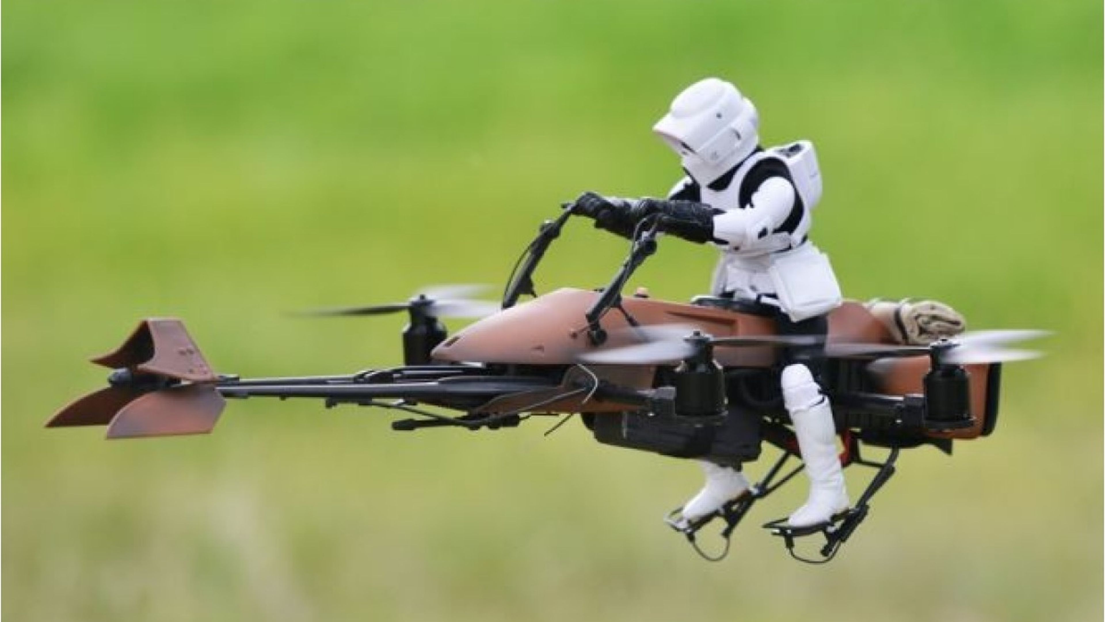 Vídeo: helicóptero a radiocontrol hecho moto de 'Star Wars'