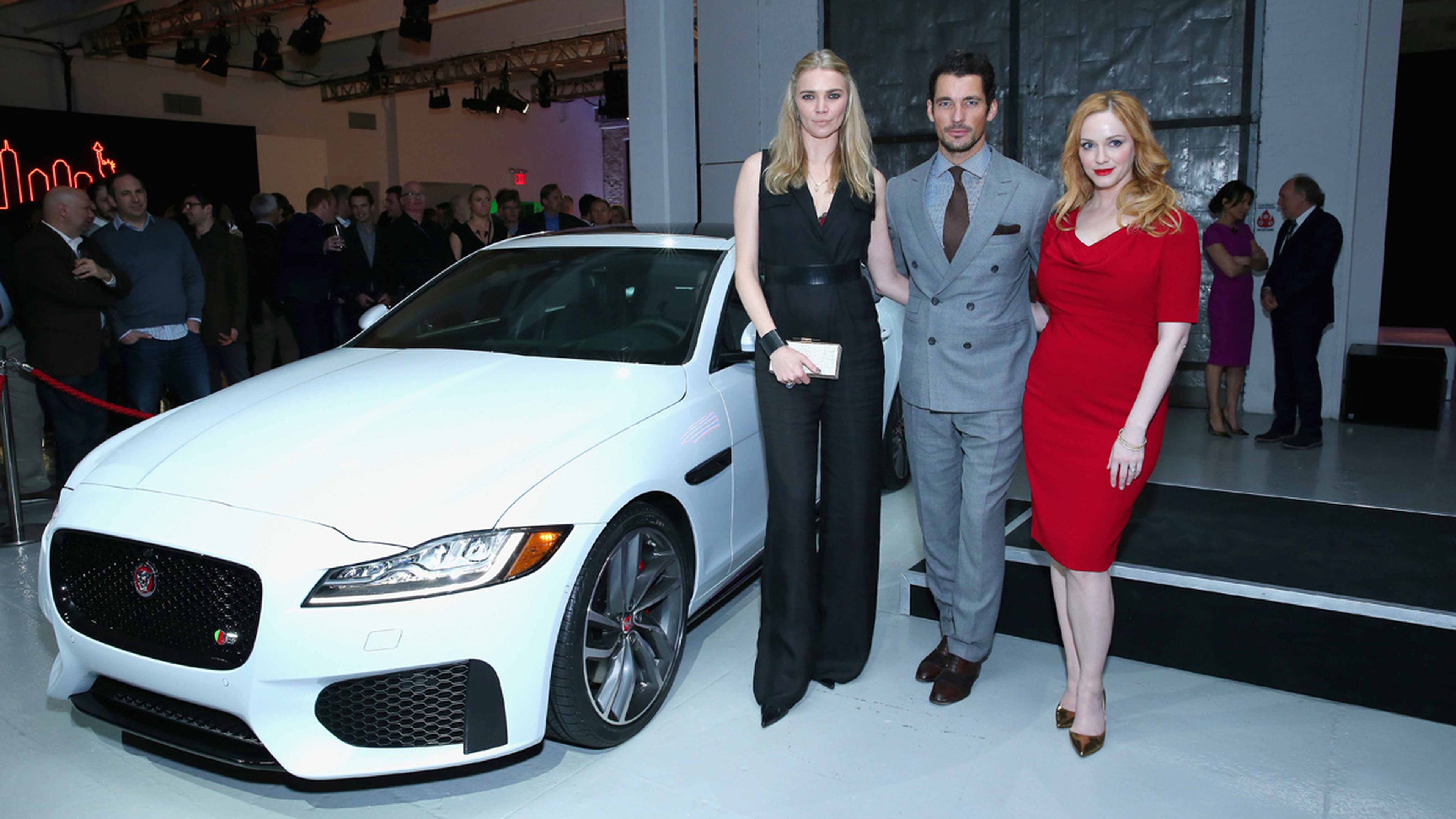 Fiesta en NY para Jaguar XF-Jodie Kidd, David Gandy y Christina Hendricks