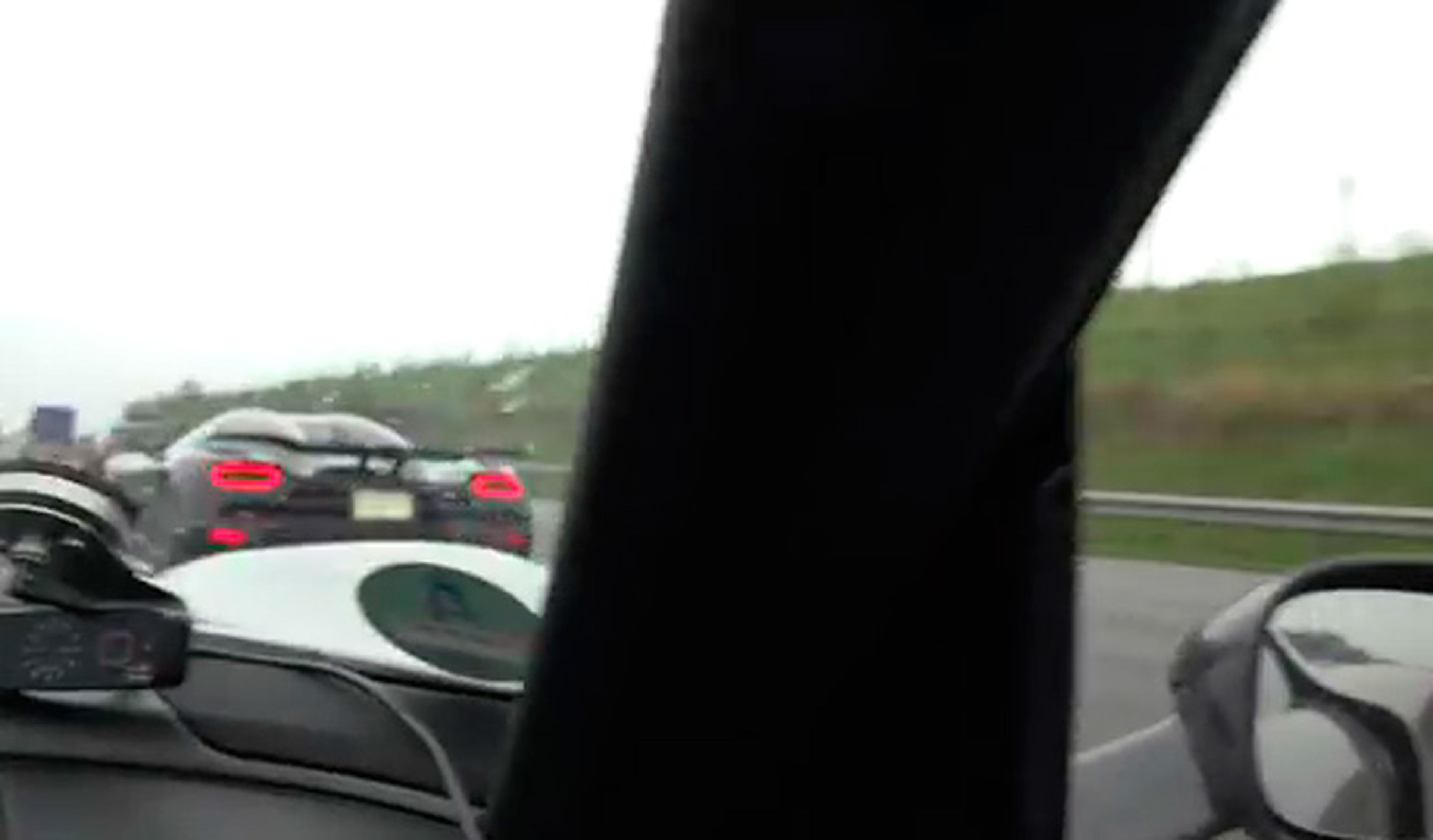 Vídeo: pique entre Porsche 918 Spyder y Koenigsegg Agera R
