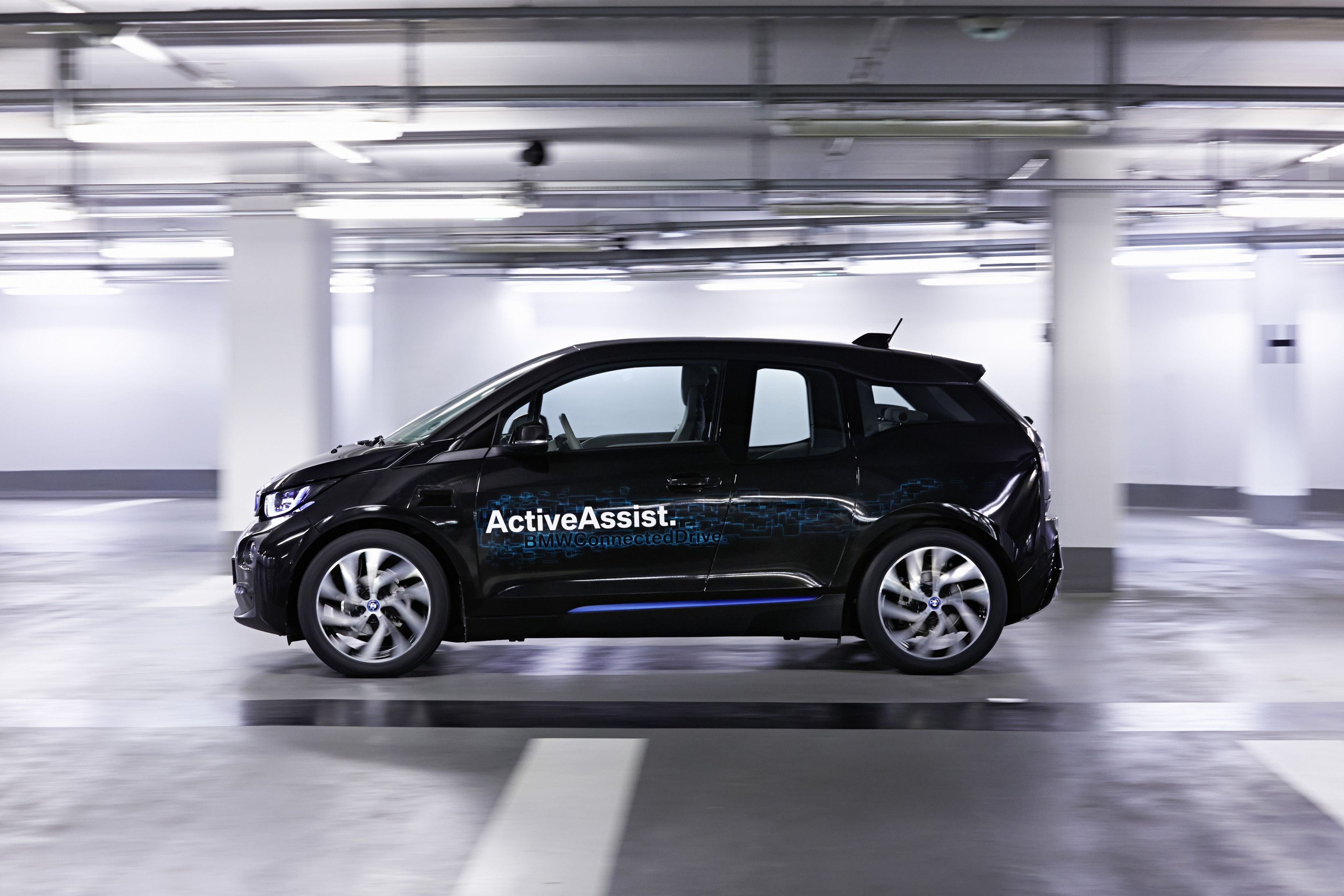 BMW Active Assist o cómo reducir los accidentes al mínimo