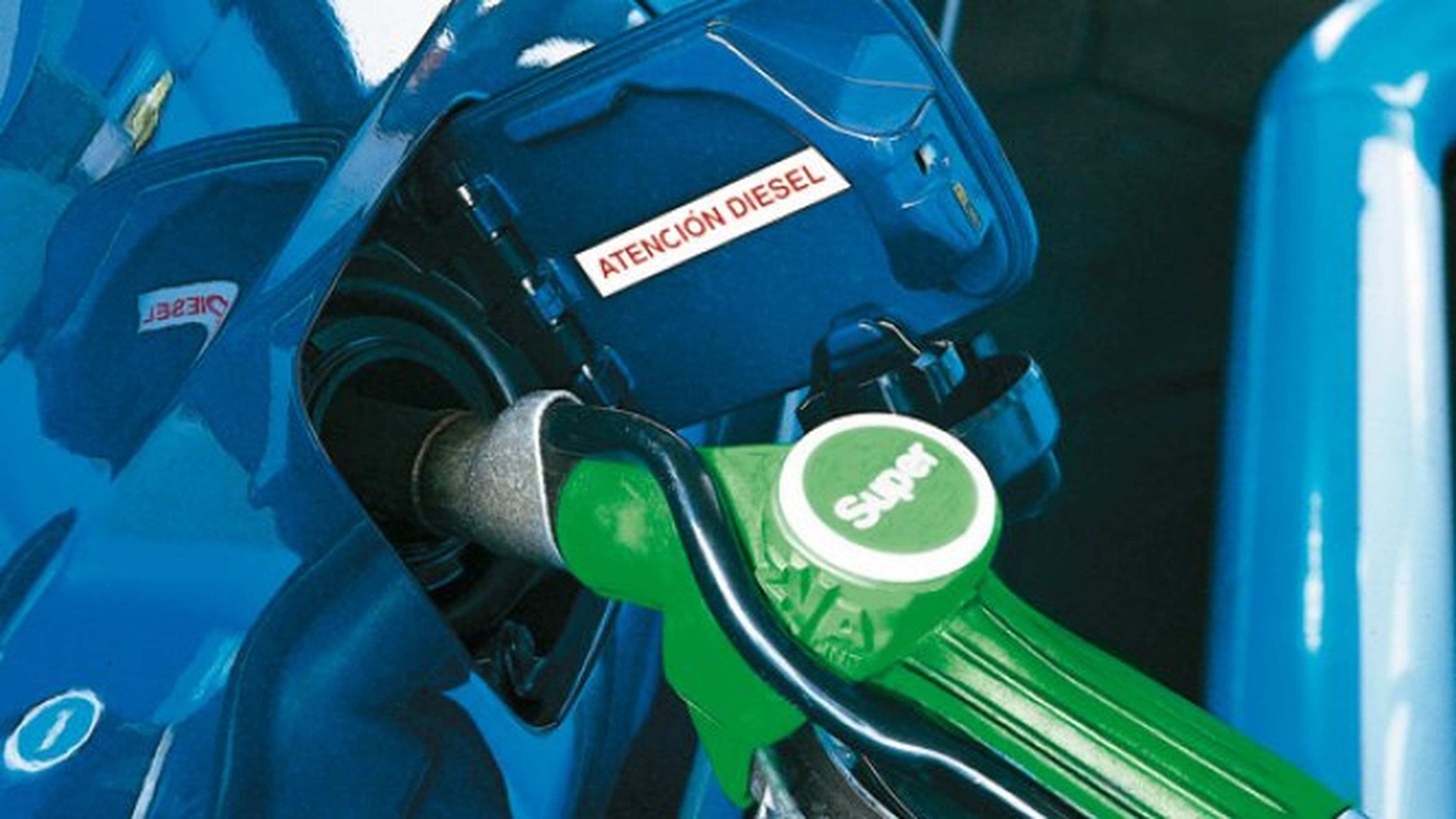 Llenar el depósito de gasolina sube un 11,9% desde enero