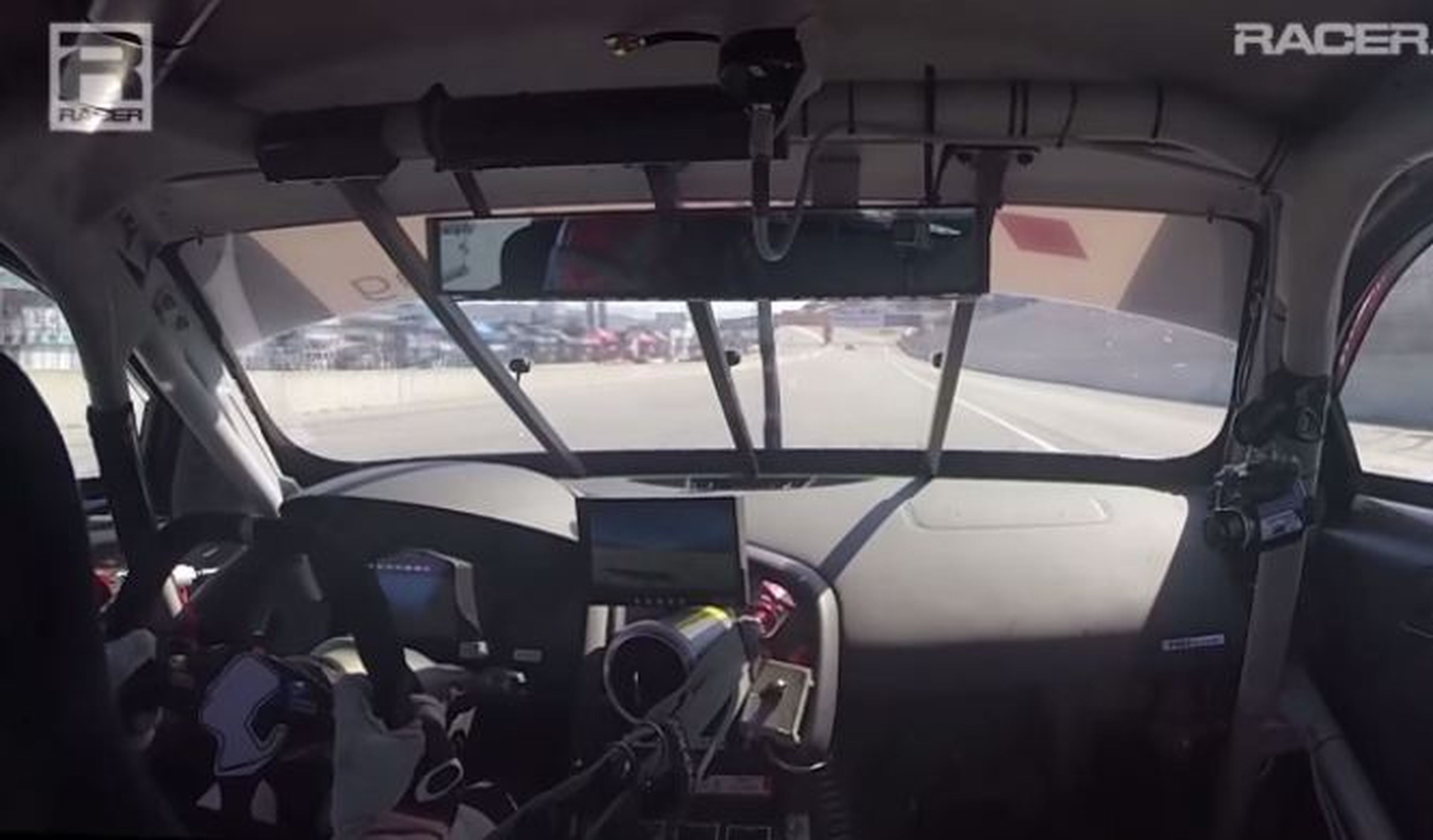 Vídeo: Audi R8 V10 LMS a tope en Laguna Seca