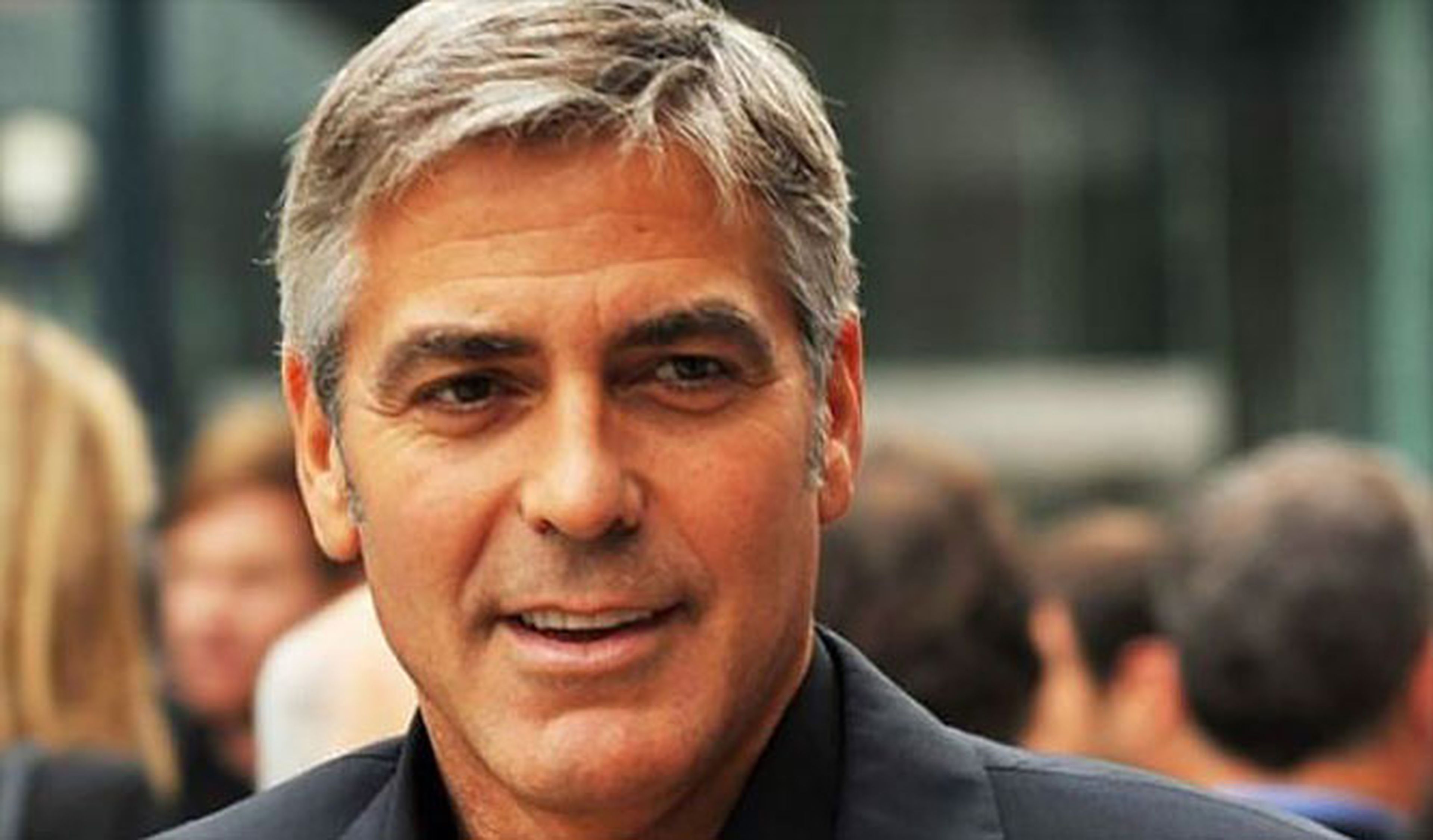 ¿Qué cochazo le ha regalado a George Clooney su mujer?